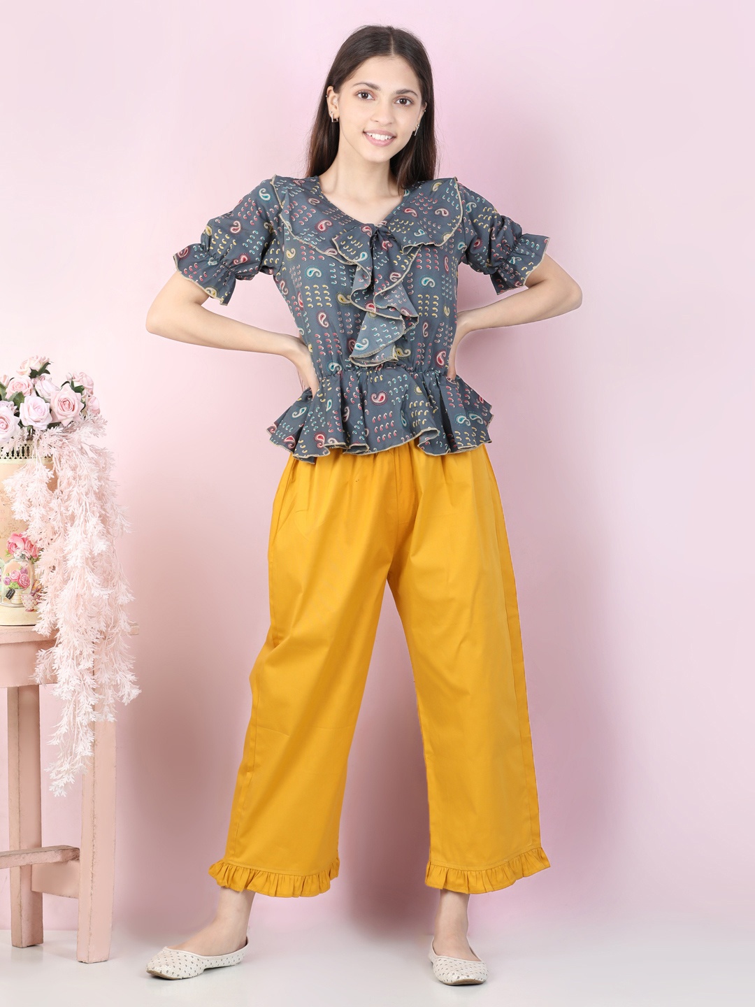 

Cutiekins Girls Grey & Mustard Printed Ruffled Top with Trousers