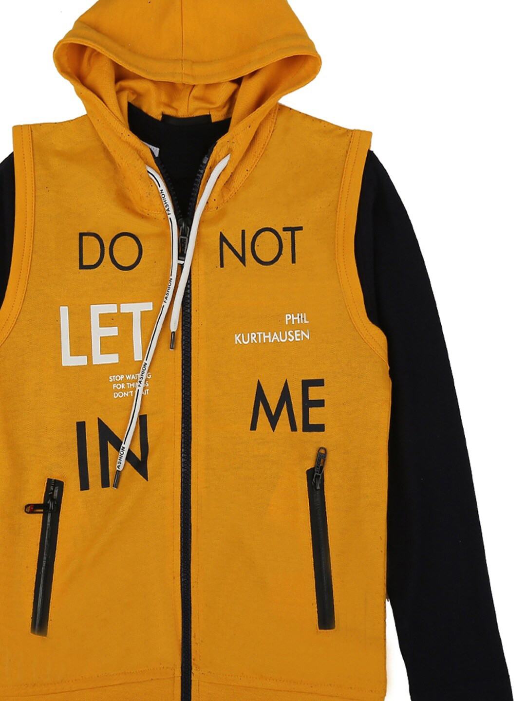 

V-Mart Boys Mustard Yellow & Black Typography Printed Mandarin Collar T-shirt