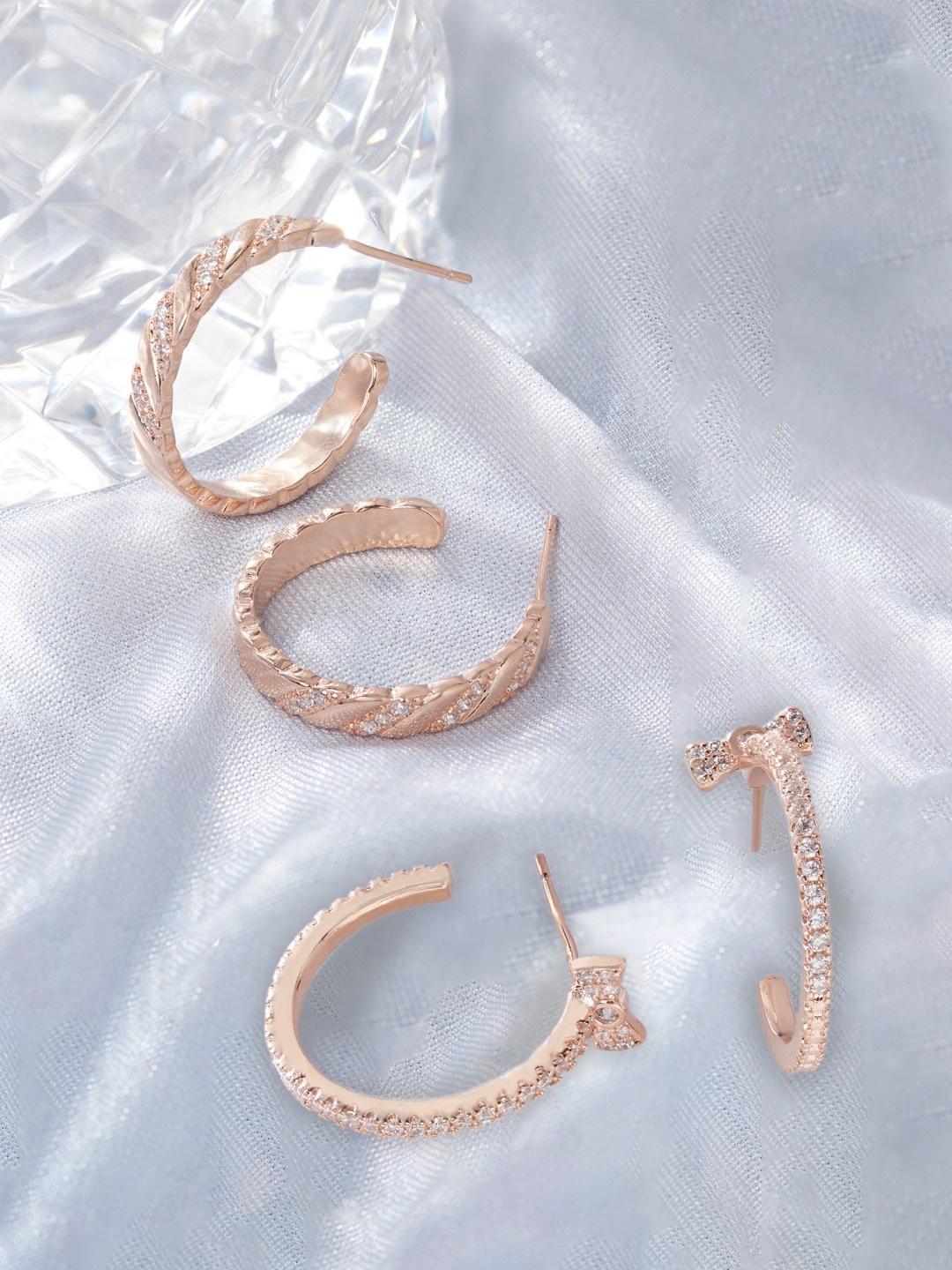 

Zaveri Pearls Rose Gold Contemporary Set of 2 Hoop Earrings
