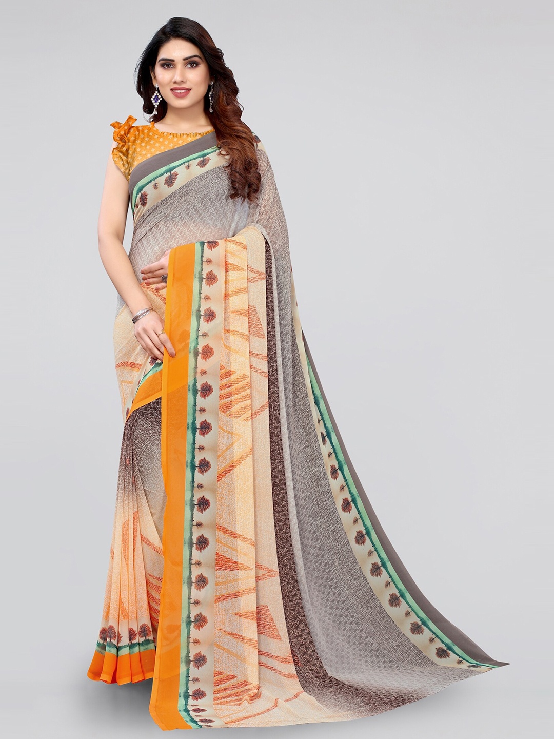 

MIRCHI FASHION Grey & Yellow Floral Block Print Saree