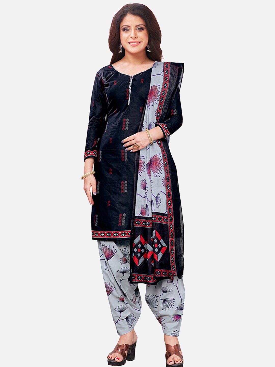 

SALWAR STUDIO Black & Grey Printed Unstitched Dress Material