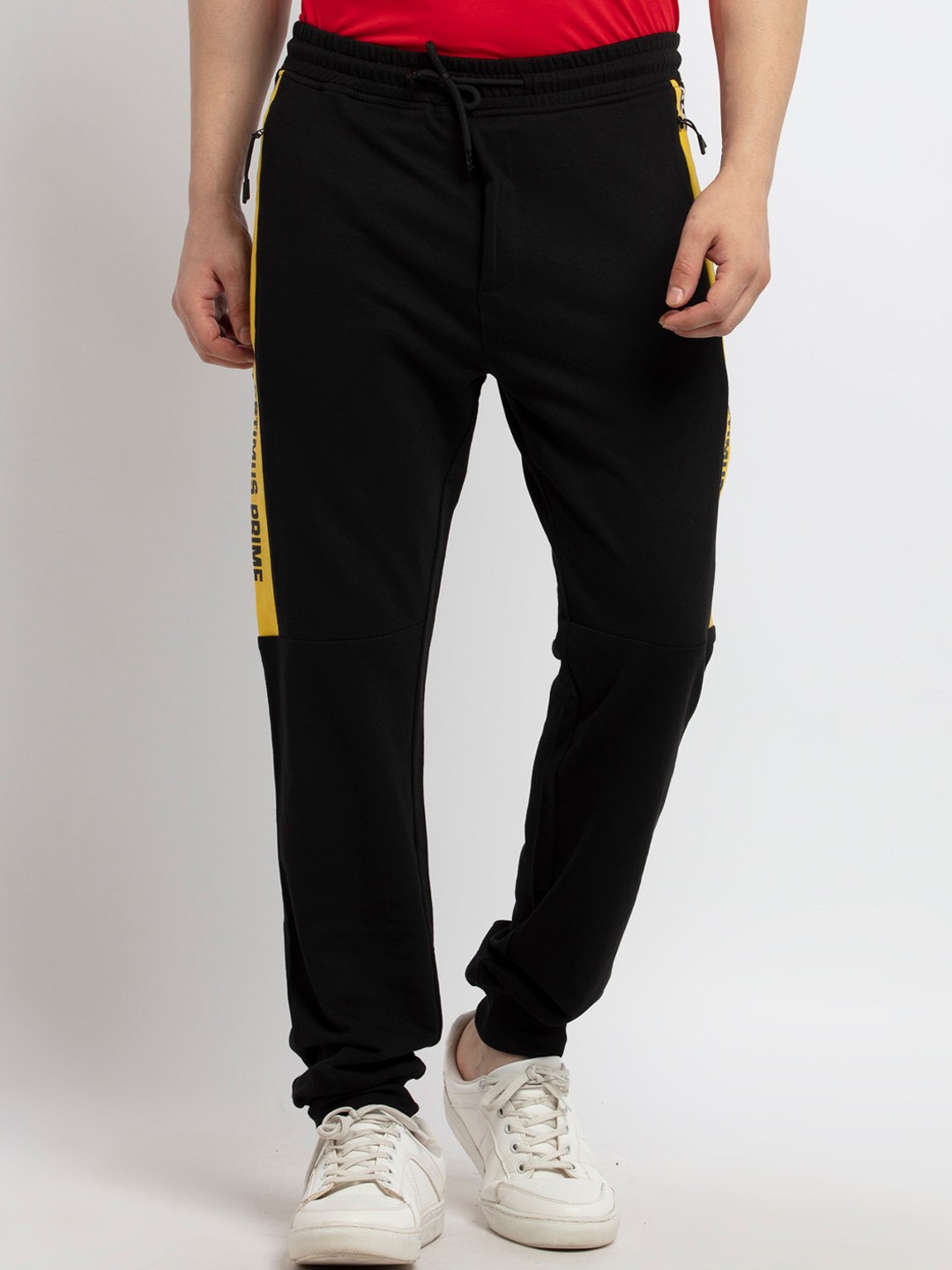 

Status Quo Men Black Solid Track Pant
