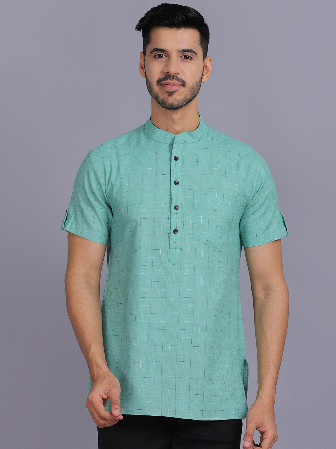 

Waahiba Men Sea Green & Black Checked Cotton Kurta