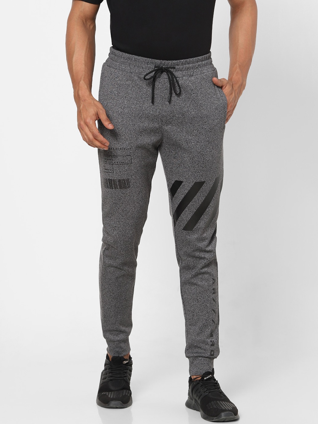 

Street Armor by Pantaloons Men Grey Melange Solid Track Pants