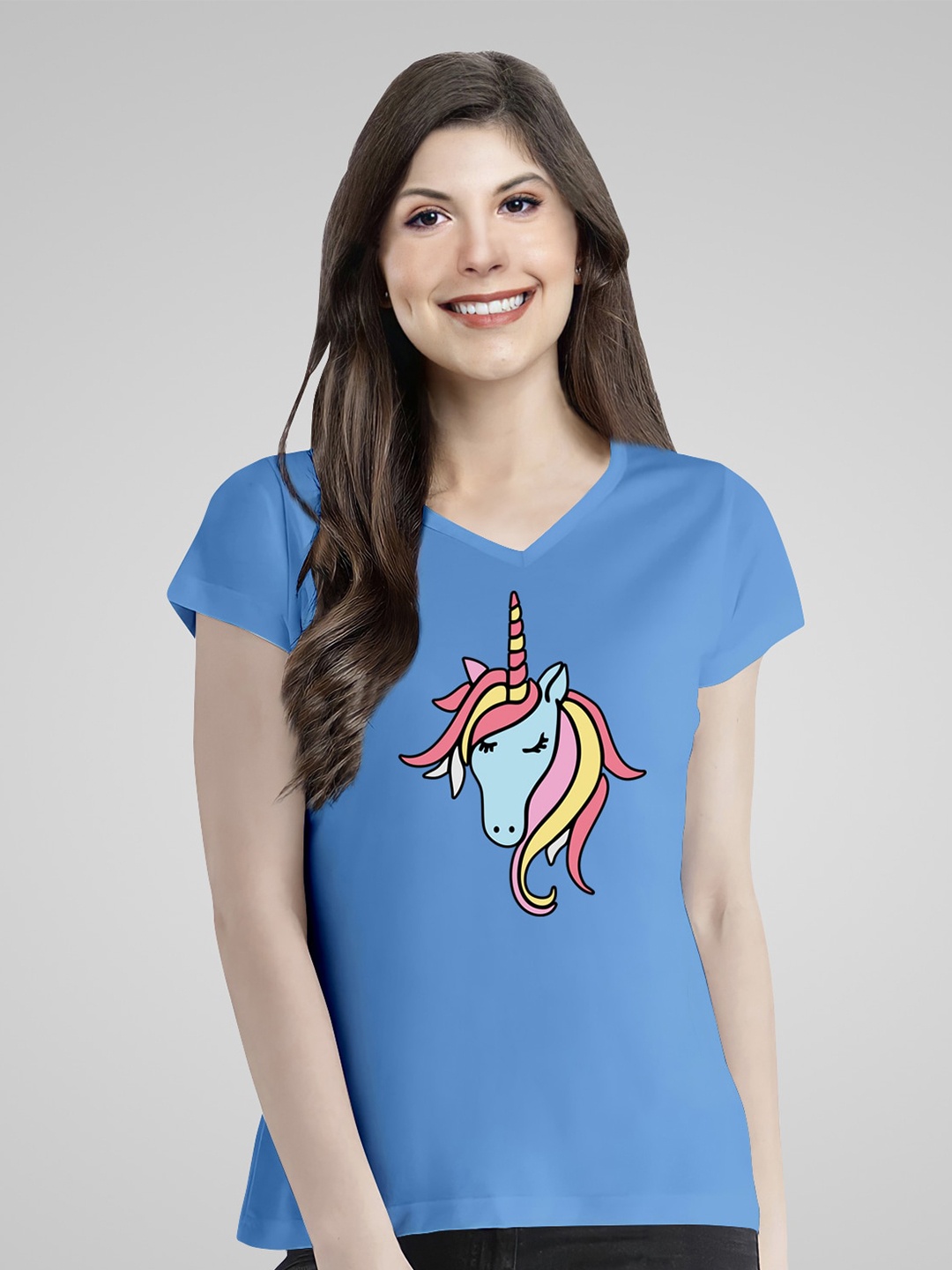 

Pootlu Women Blue Printed V-Neck T-shirt