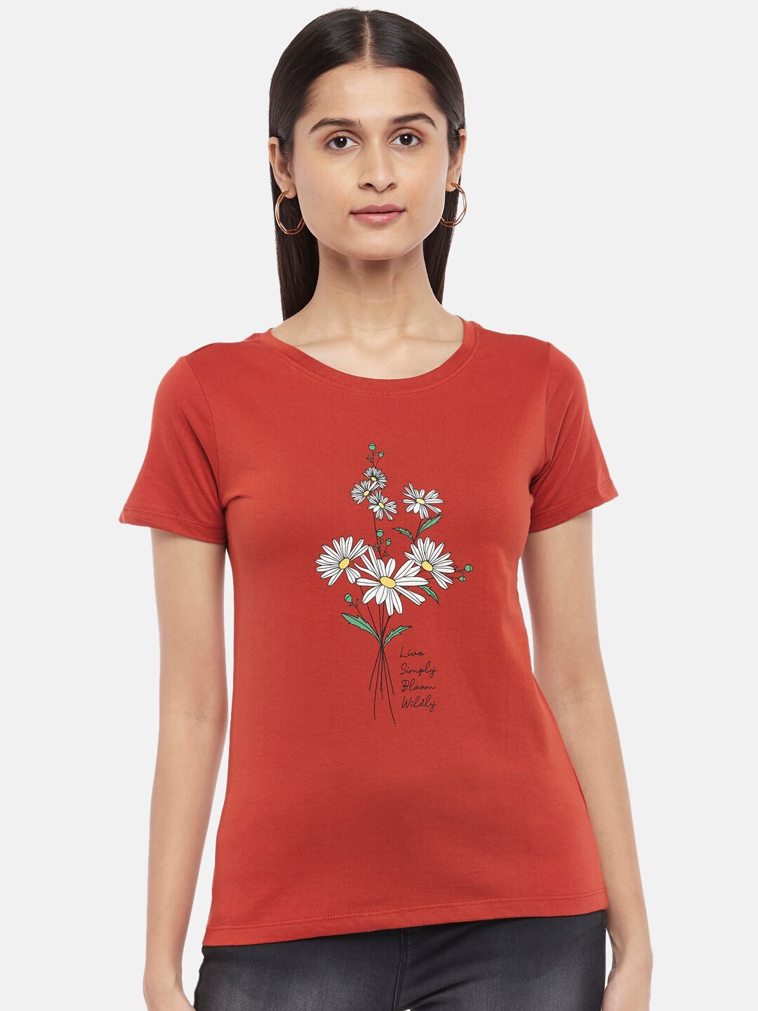 

Honey by Pantaloons Women Maroon Floral Printed Regular T-shirt