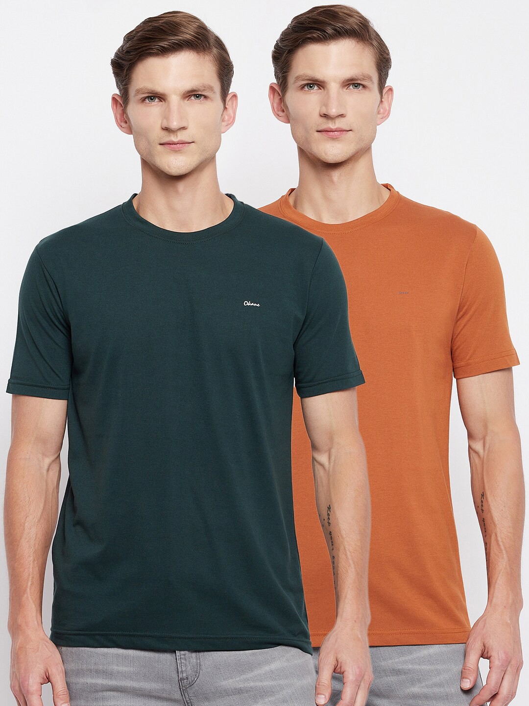 

Okane Men Pack Of 2 Solid T-shirt, Green