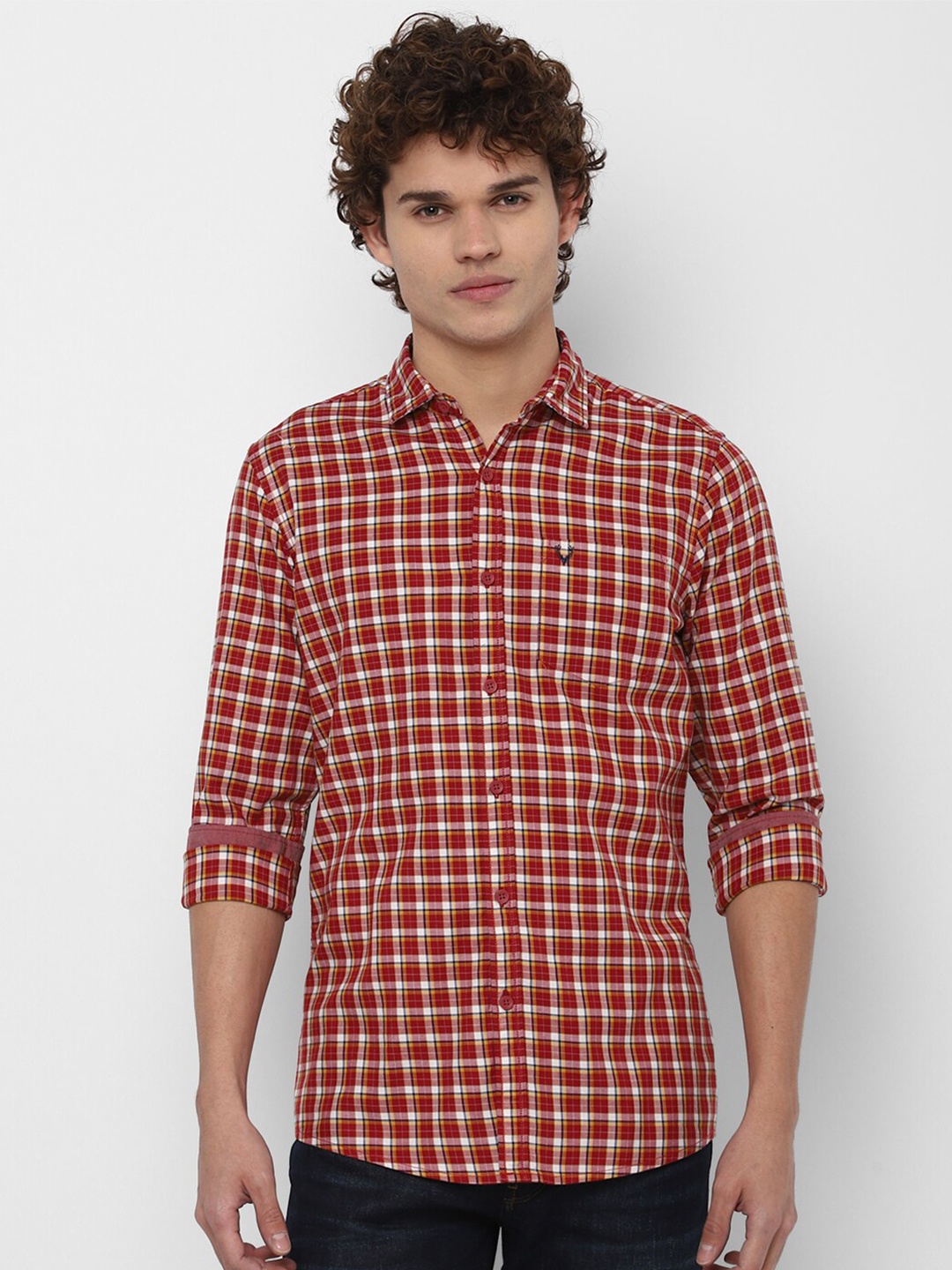 

Allen Solly Sport Men Red & White Checked Regular Fit Cotton Casual Shirt