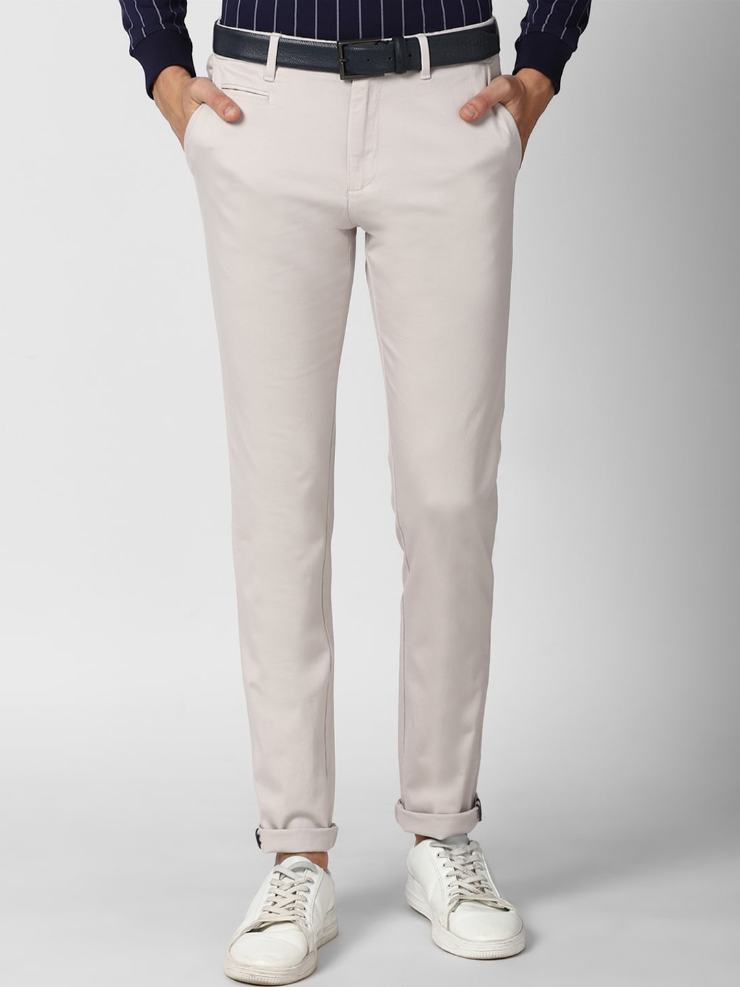 

V Dot Men Grey Slim Fit Solid Cotton Trousers