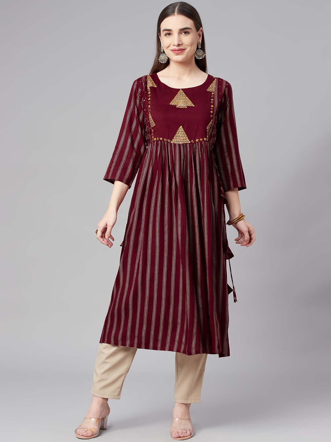

Pankvi Women Maroon Striped Kurta