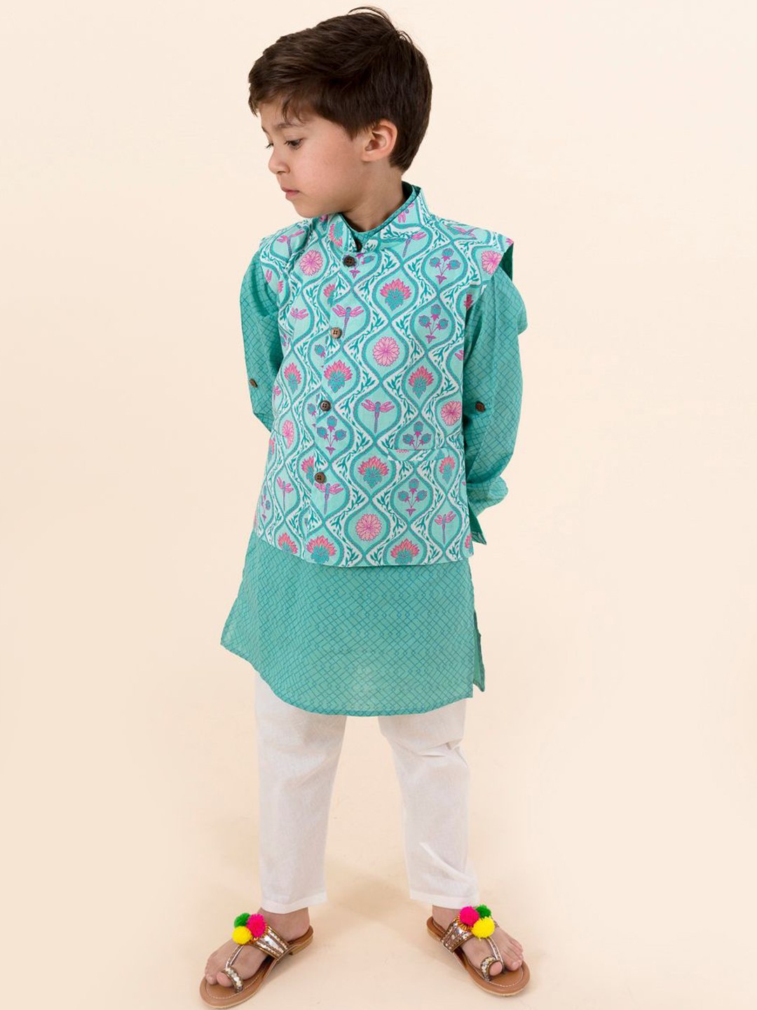 

LIL PITAARA Boys Blue Pure Cotton Kurta with Trousers