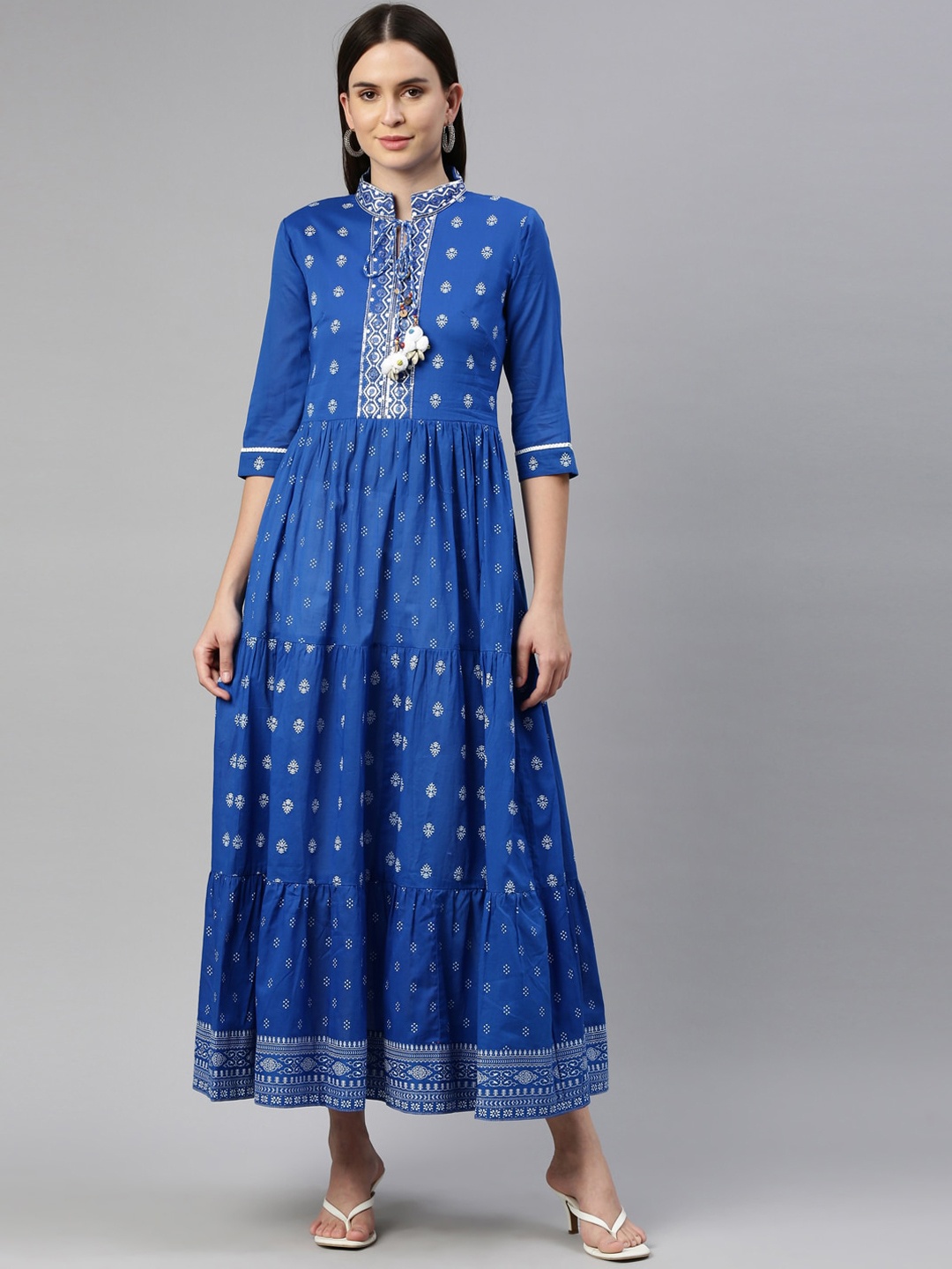 

Neerus Women Blue Ethnic Motifs Embroidered Thread Work Cotton Anarkali Kurta