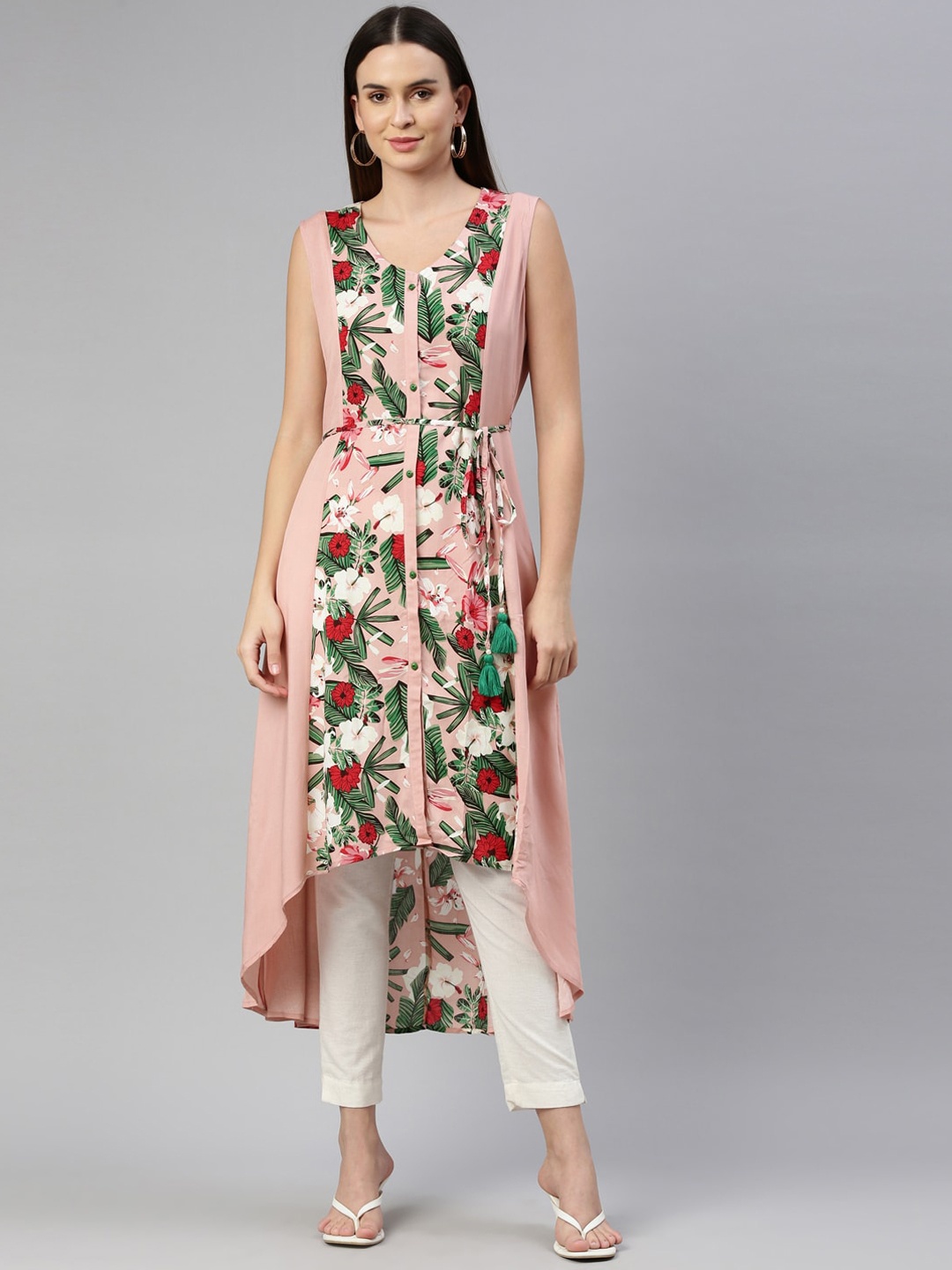 

Neerus Women Peach-Coloured & Green Floral Printed Kurta