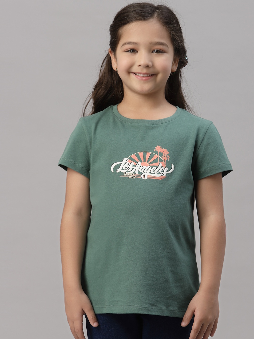 

Mode by Red Tape Girls Green Printed T-shirt