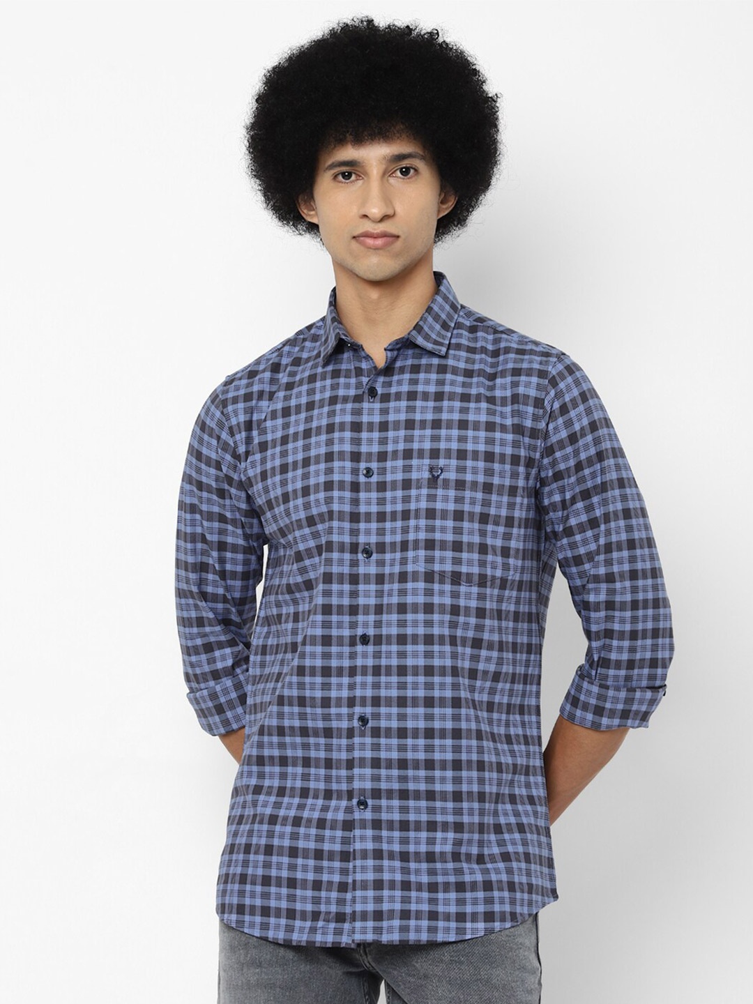 

Allen Solly Men Blue & Black Slim Fit Checked Pure Cotton Casual Shirt