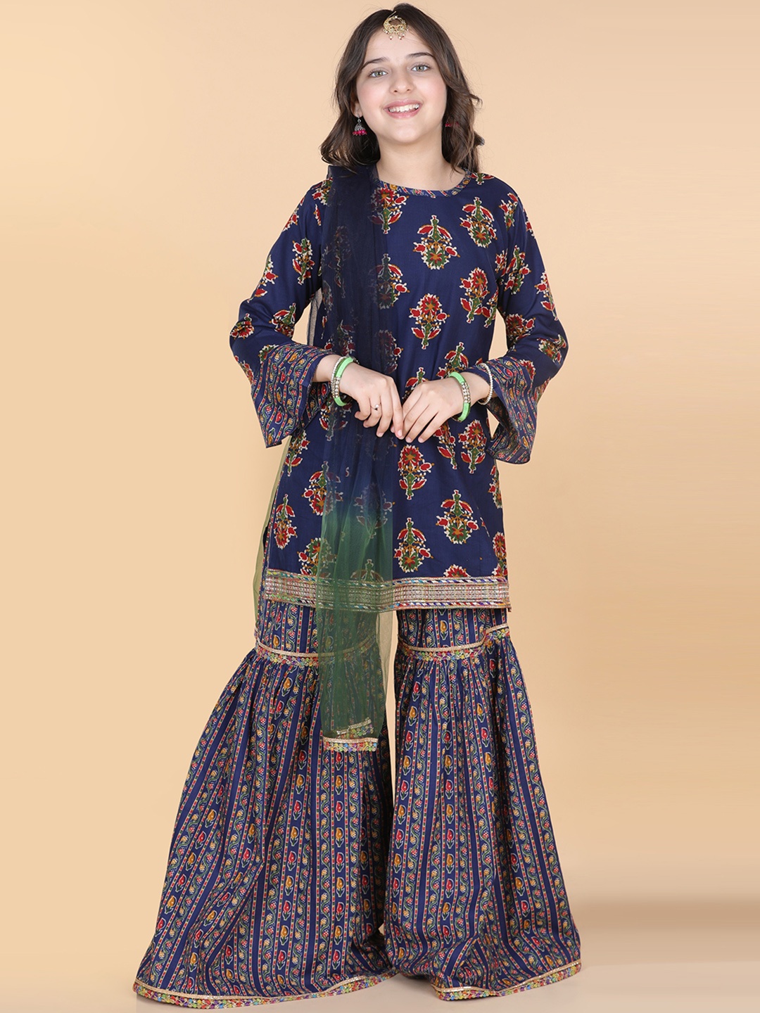 

ADIVA Girls Navy Blue & Red Floral Printed Pure Cotton Kurta with Sharara & With Dupatta