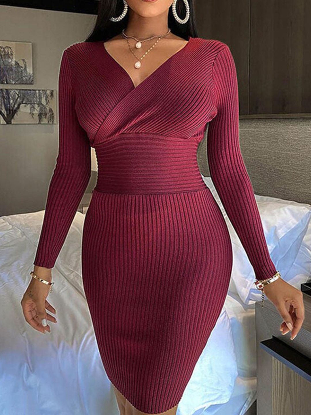 La Aimee Burgundy Bodycon Dress