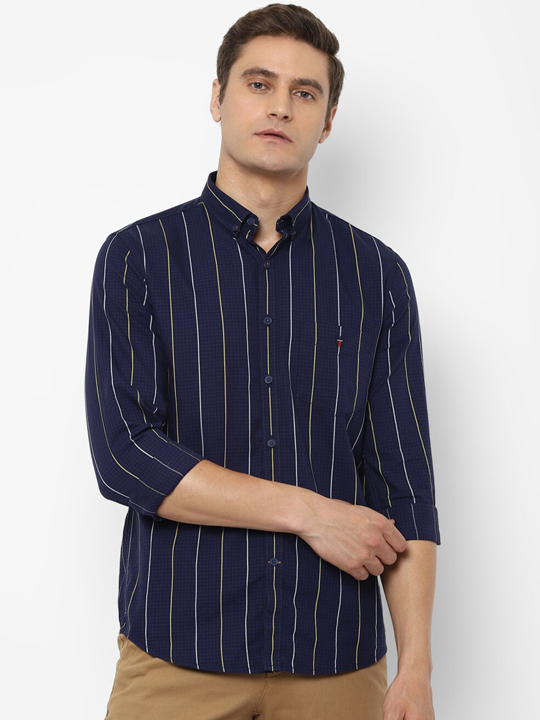 

Louis Philippe Sport Men Navy Blue Slim Fit Striped Cotton Casual Shirt