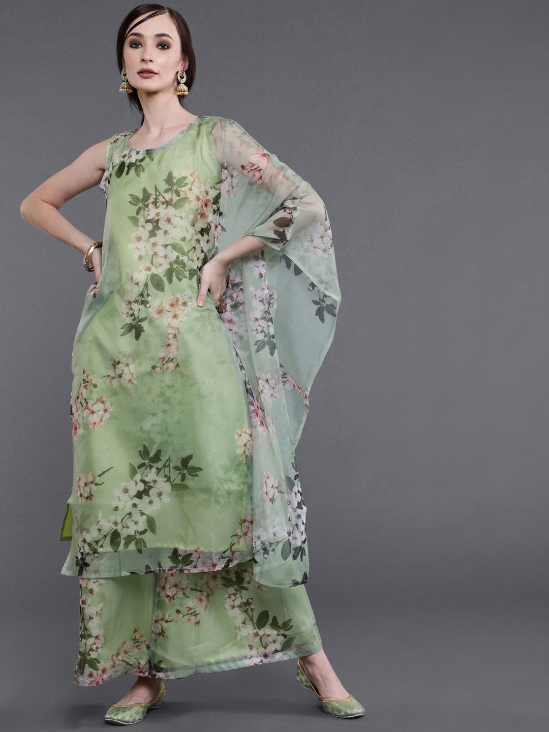 

saubhagya Women Green Floral Printed Kurta with Palazzos