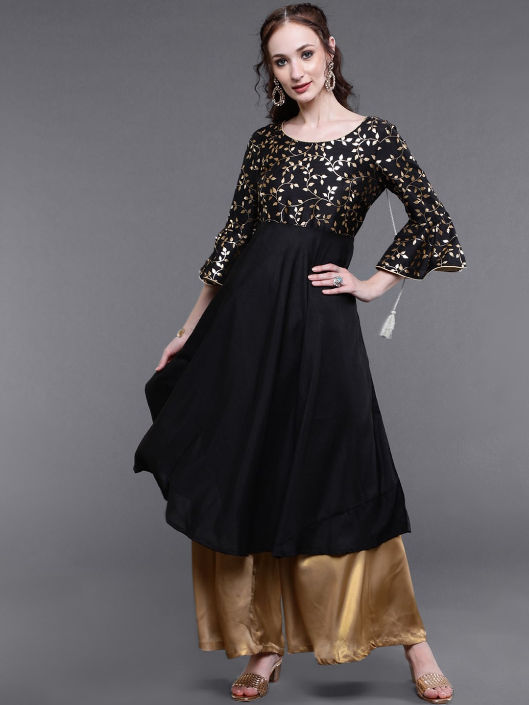 

saubhagya Women Black & Gold-Toned Printed Ethnic Motifs Bell Sleeves Anarkali Kurta