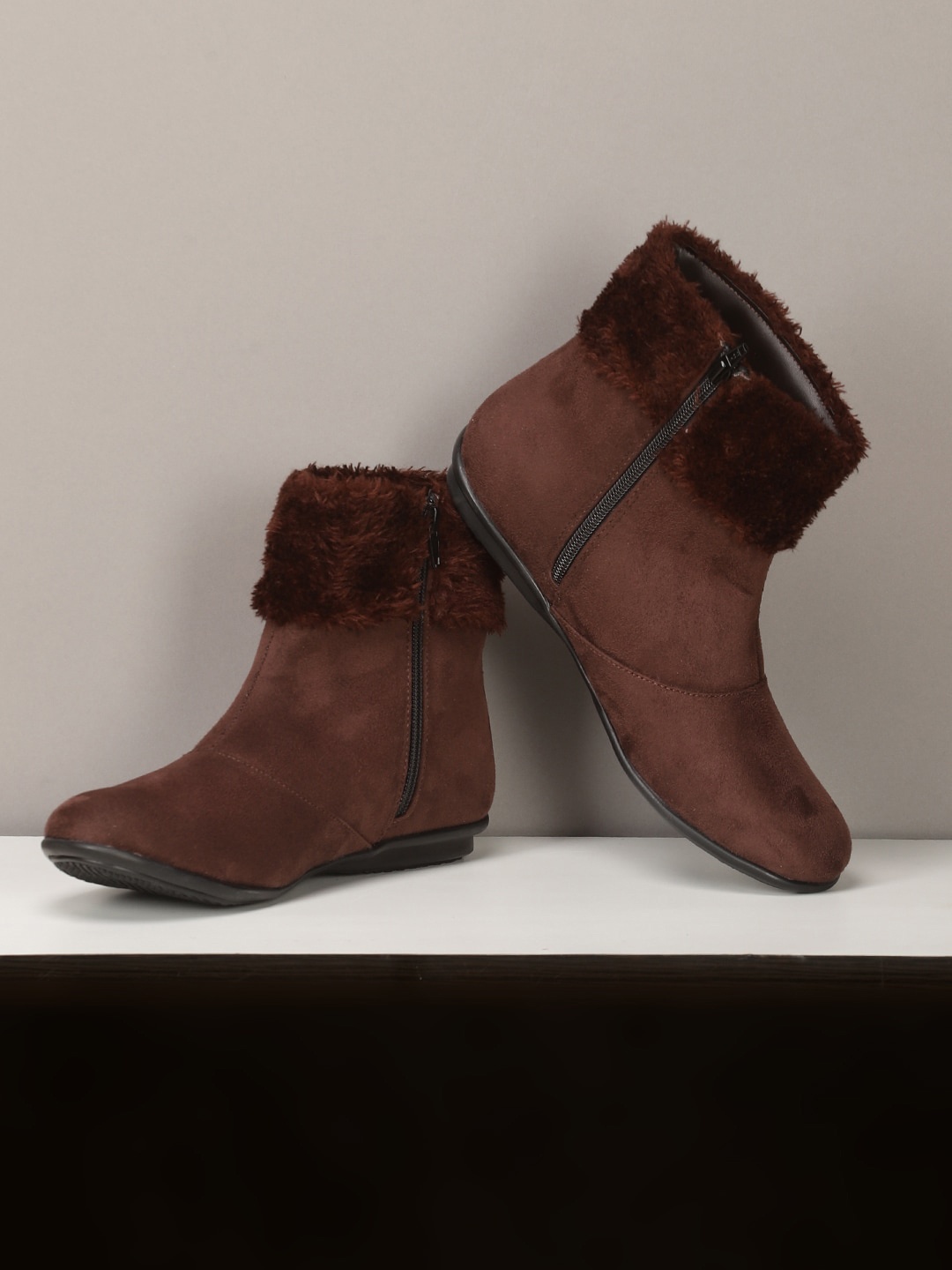 

Monrow Women Brown Suede Faux Fur Trim Winter Boots