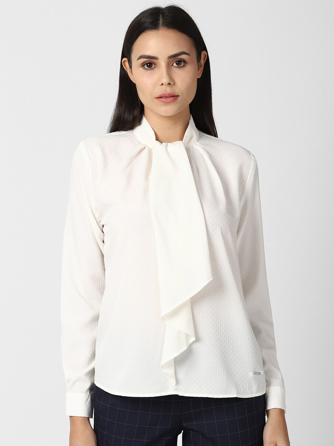 

Van Heusen Woman White Geometric Print Top