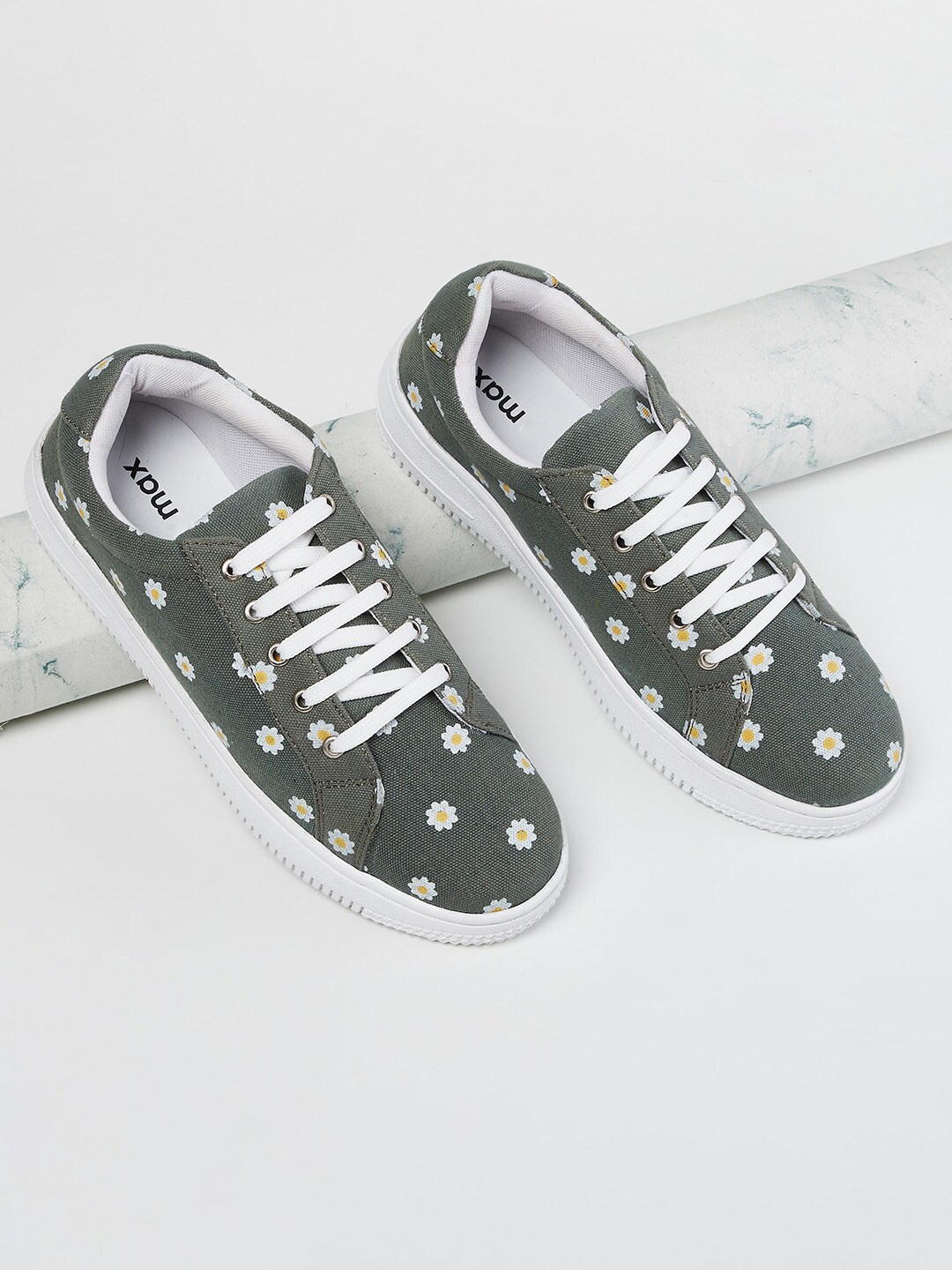

max Women Olive Green & White Printed Sneakers