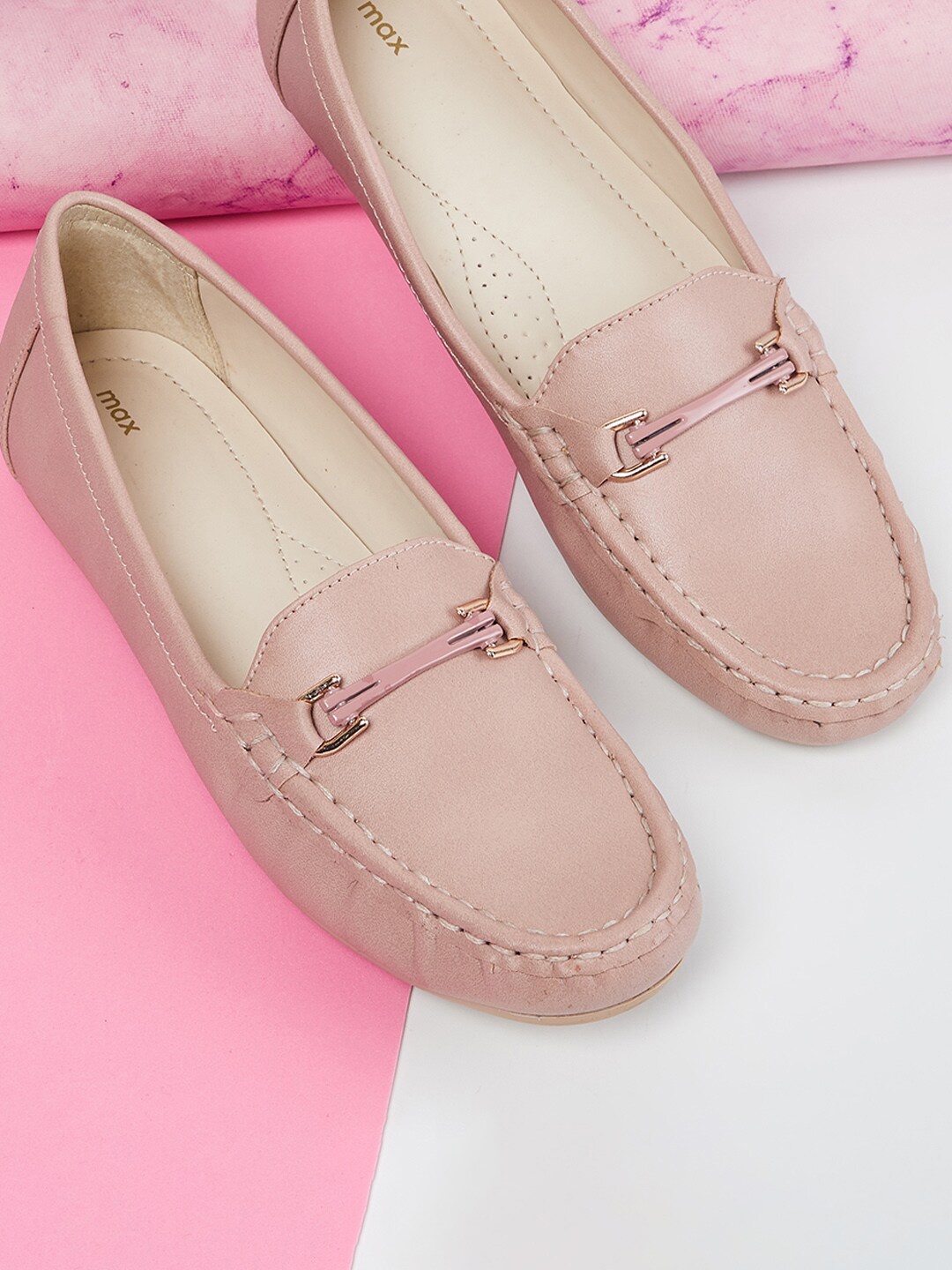 

max Women Pink Solid PU Loafers