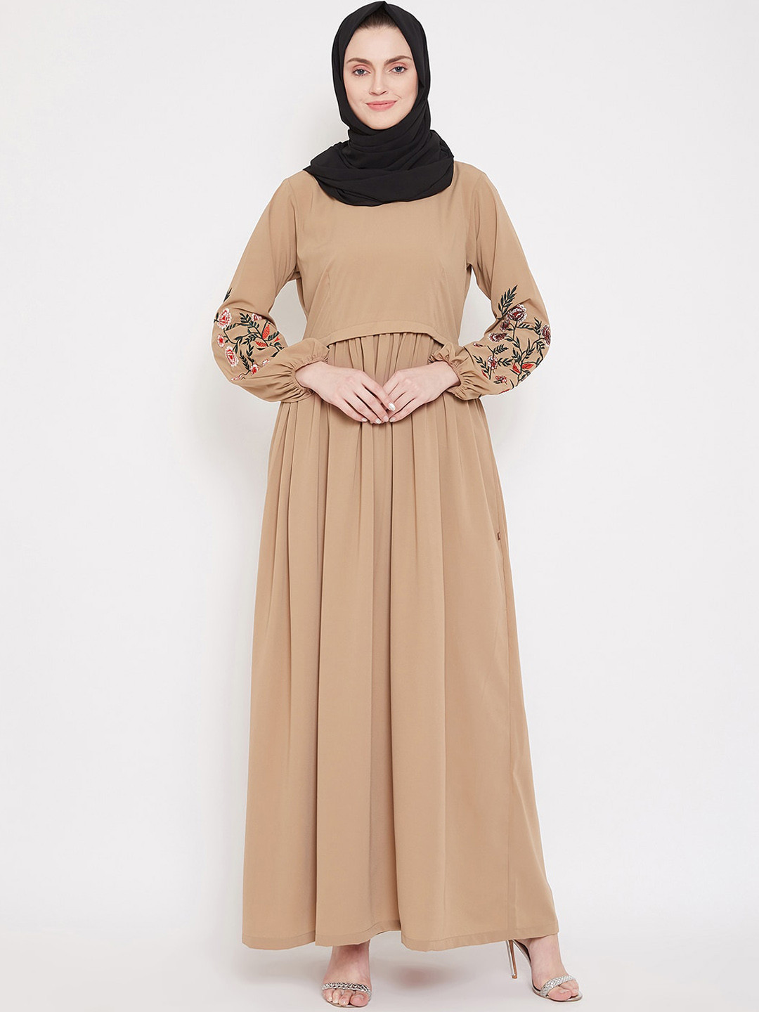

NABIA Women Beige Solid Abaya Burqas