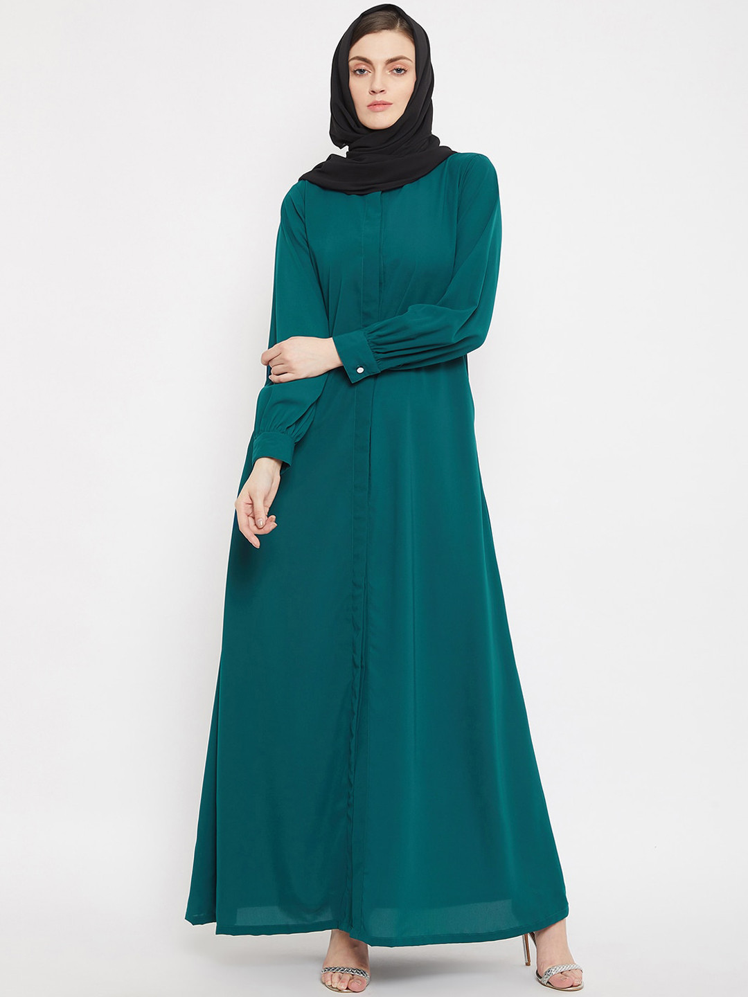 

NABIA Women Green & Black Solid Burqas With Georgette Scarf