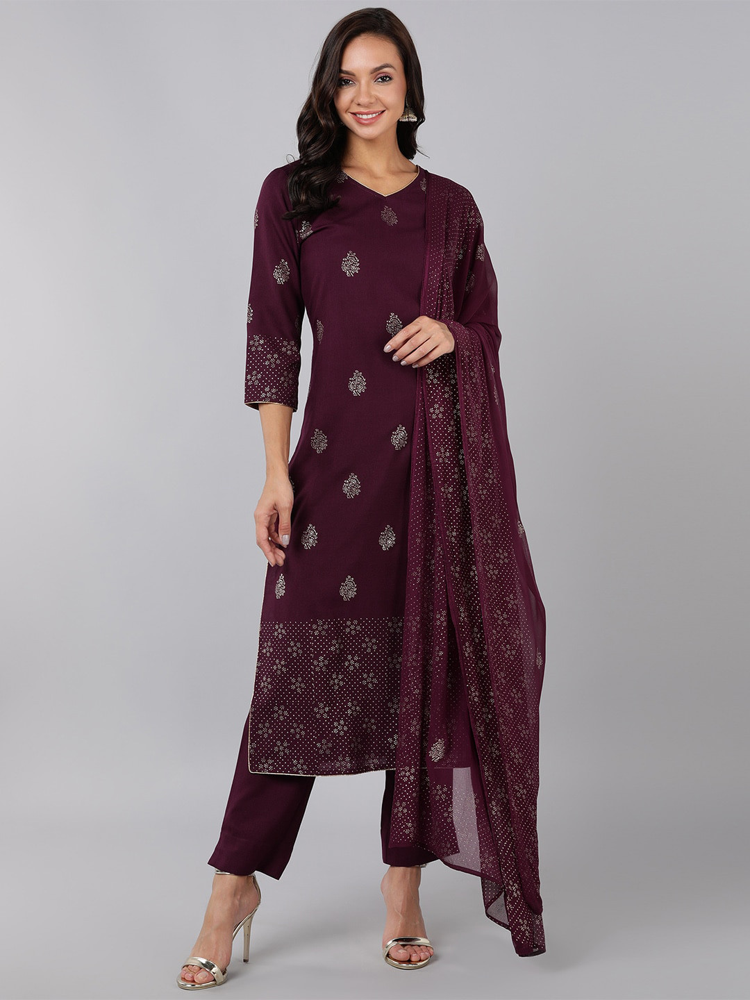 

AHIKA Women Burgundy & White Ethnic Motifs Printed Kurta with Trousers & With Dupatta