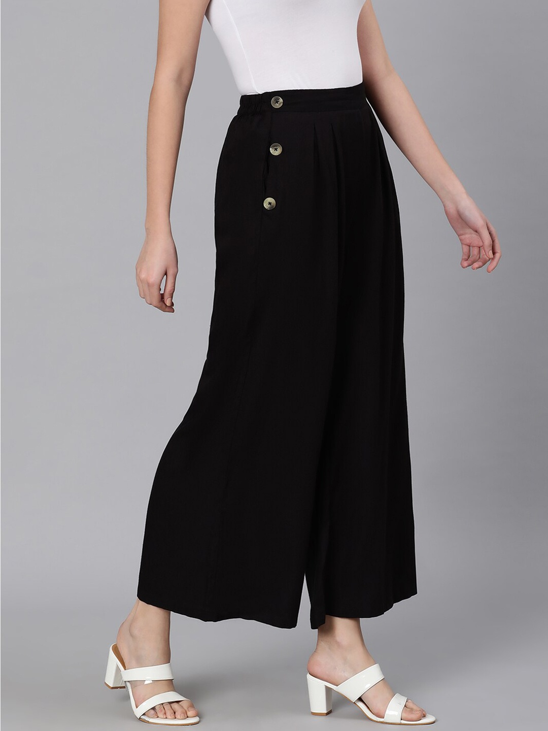 

Oxolloxo Women Black Parallel Trousers