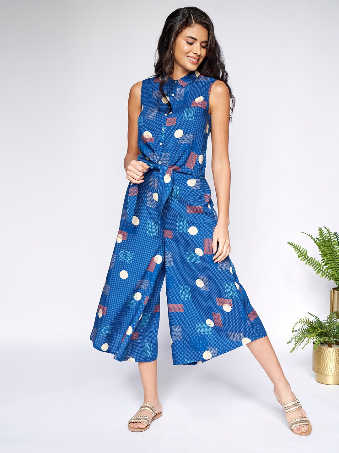 

itse Women Blue Printed Shirt with Palazzos