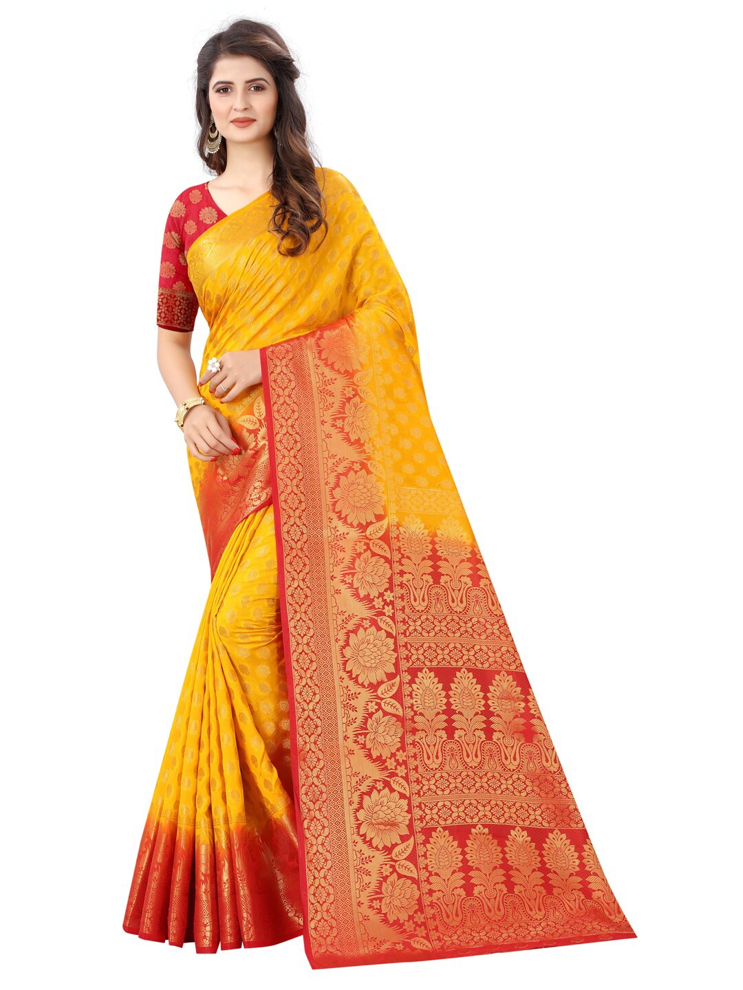 

SATYAM WEAVES Gold-Toned & Red Ethnic Motifs Silk Cotton Banarasi Saree