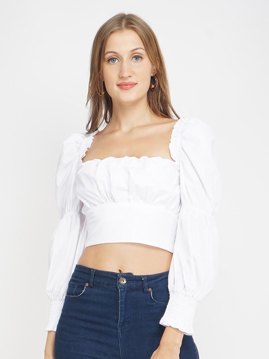 

Oxolloxo Women White Solid Square Neck Regular Crop Top