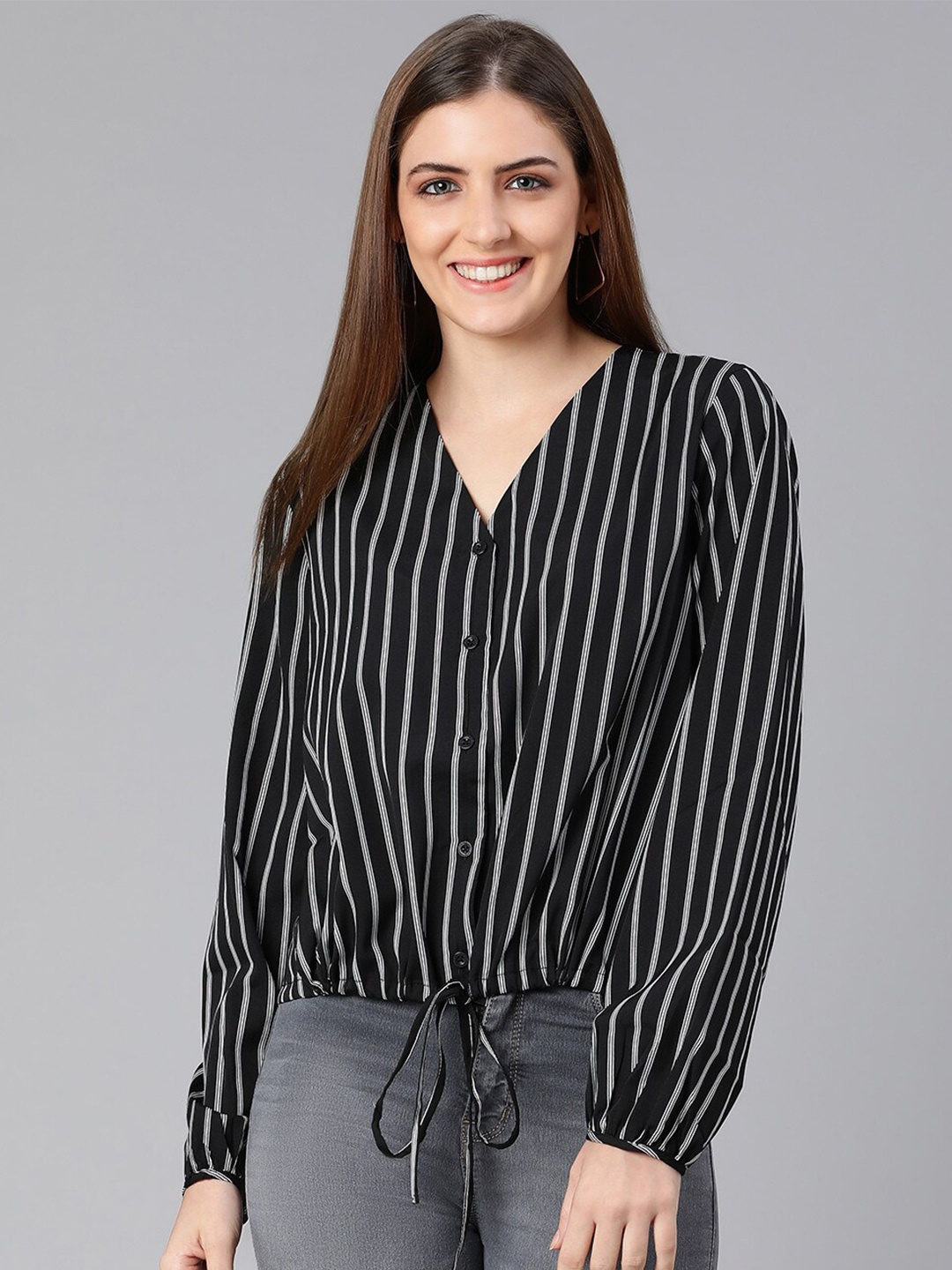 

Oxolloxo Black & White Striped Shirt Style Top