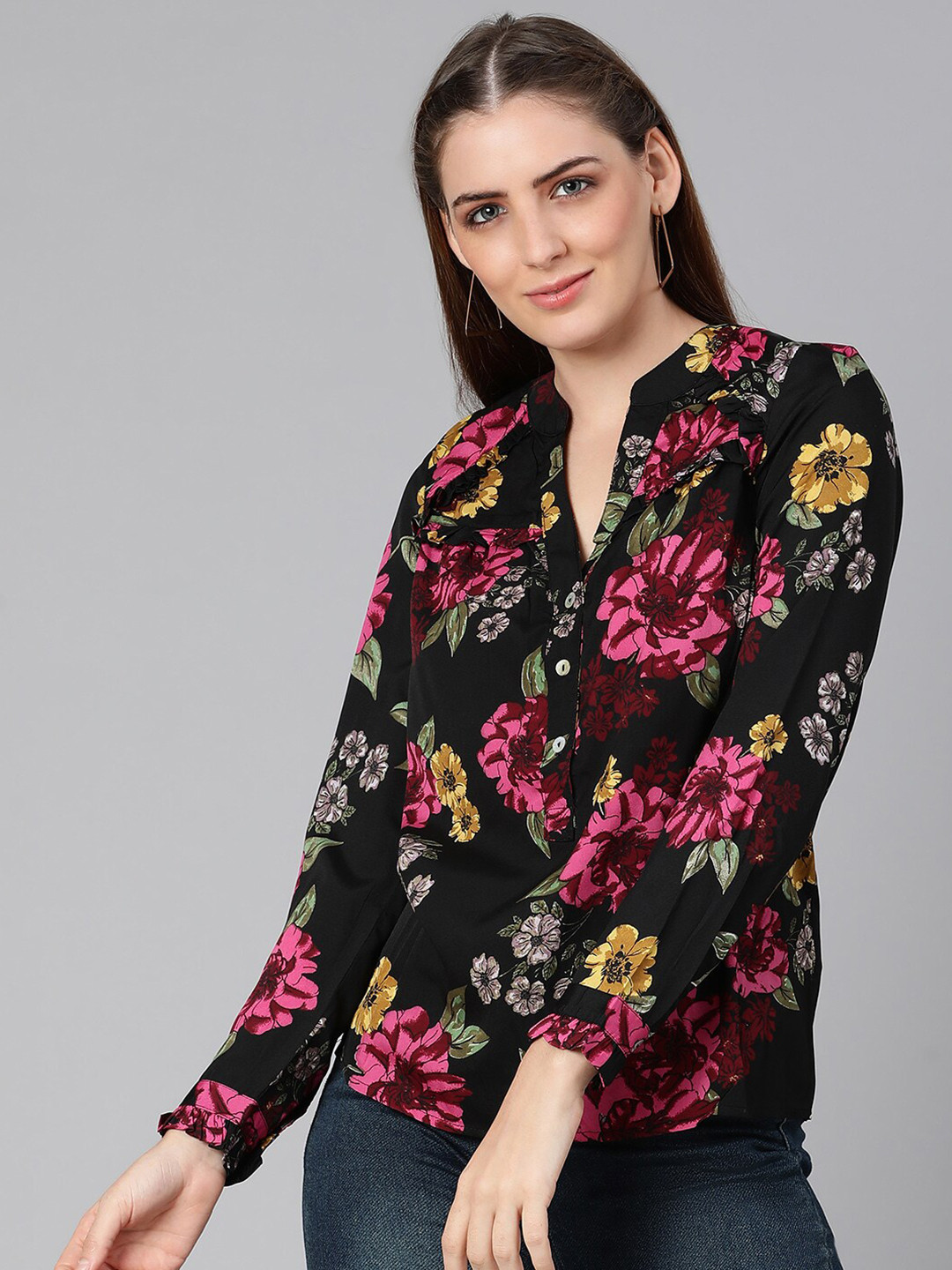 

Oxolloxo Black & Pink Floral Print Mandarin Collar Satin Top