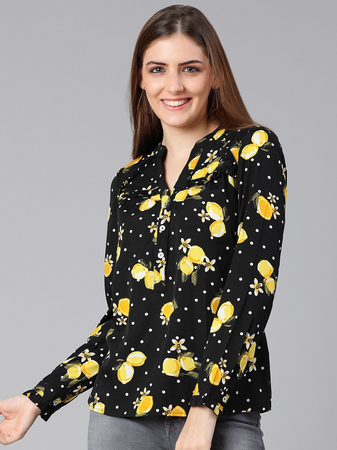 Oxolloxo Women Black & Yellow Floral Printed Top