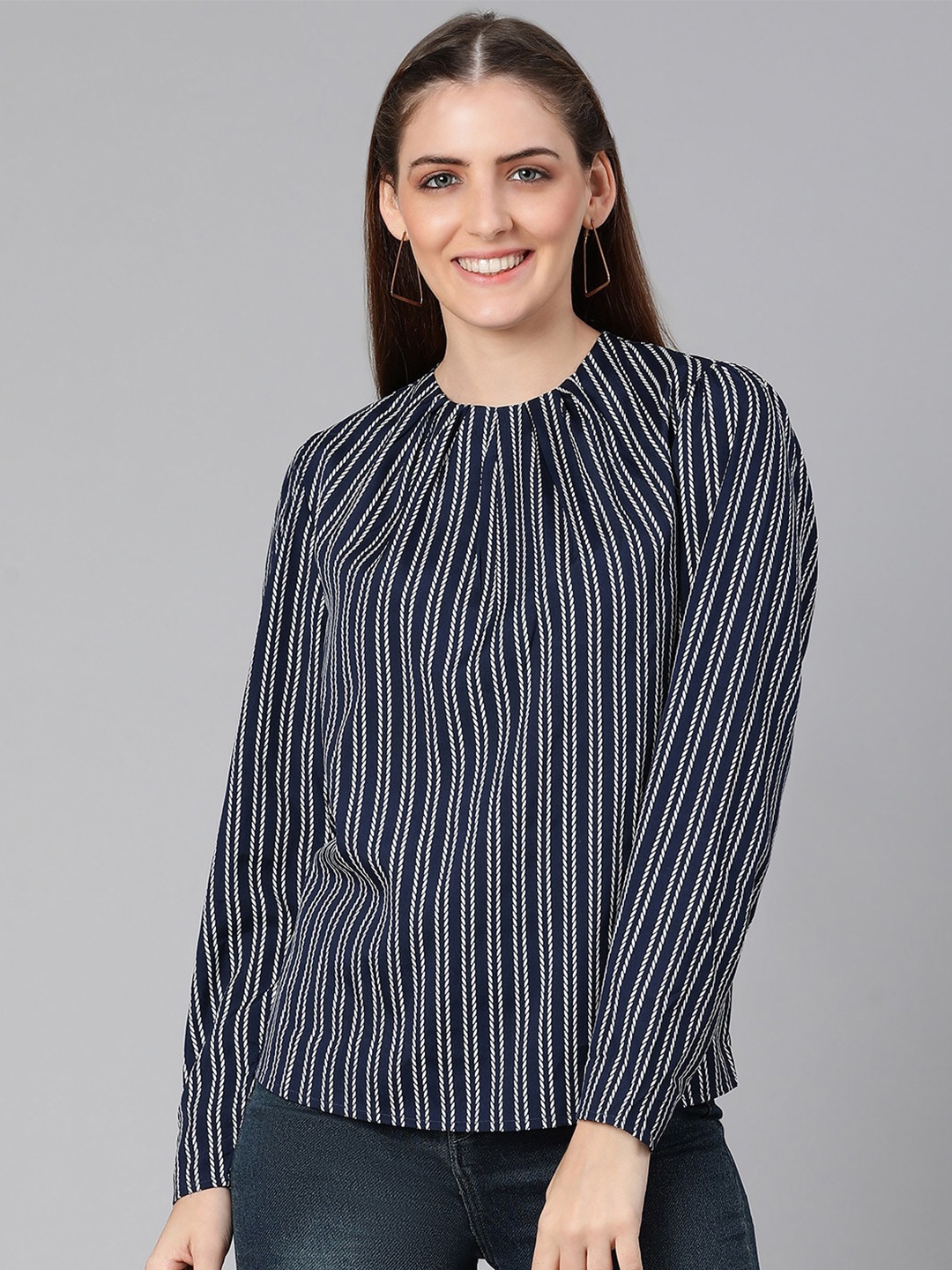

Oxolloxo Women Blue Geometric Print Top