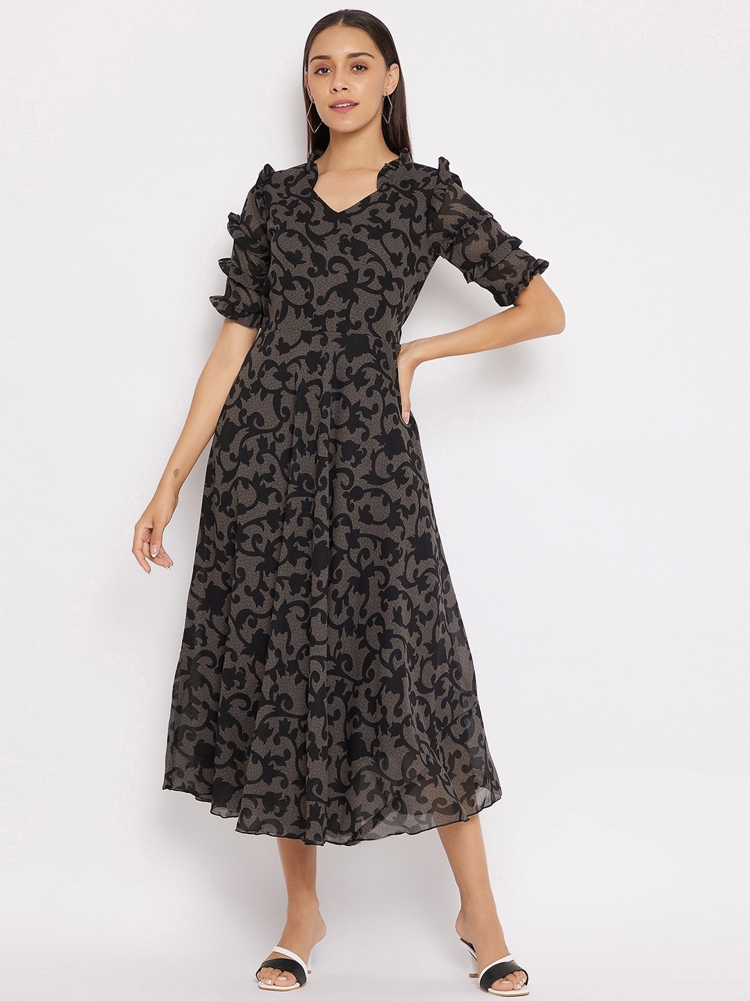 

HELLO DESIGN Black & Grey Floral Georgette Midi Dress