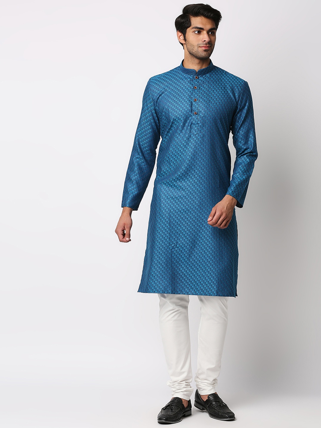 

MEWAR Men Blue Jacquard Kurta