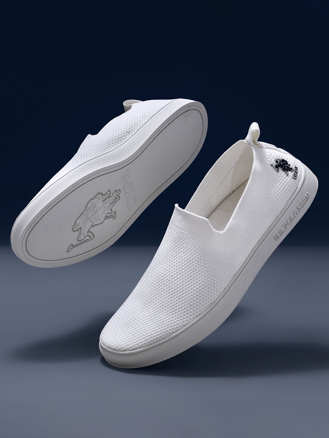 

U.S. Polo Assn. Men Off-White Woven Design NIGEL 3.0 Slip-On Sneakers
