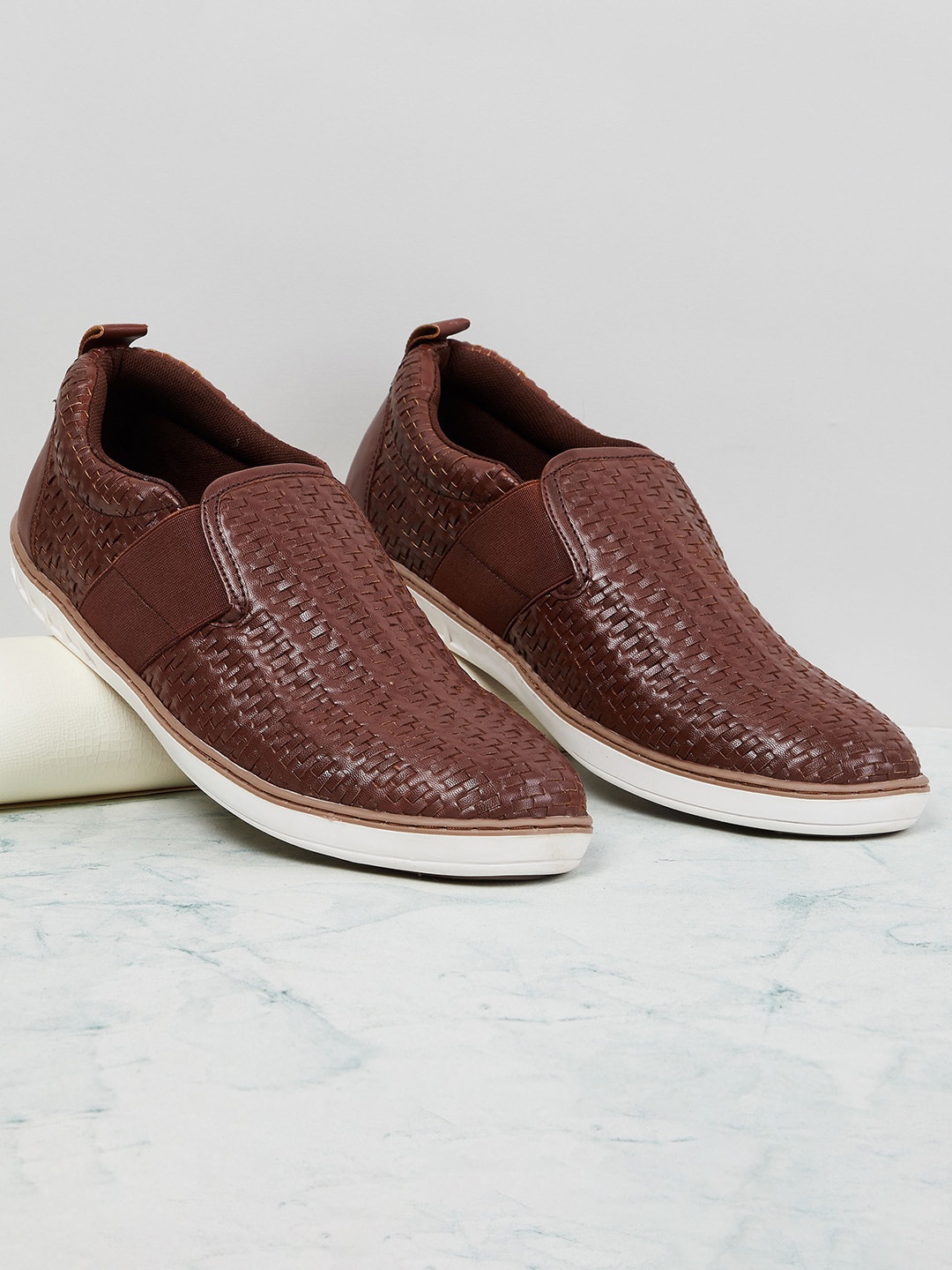 

max Men Brown Woven Design PU Slip-On Sneakers