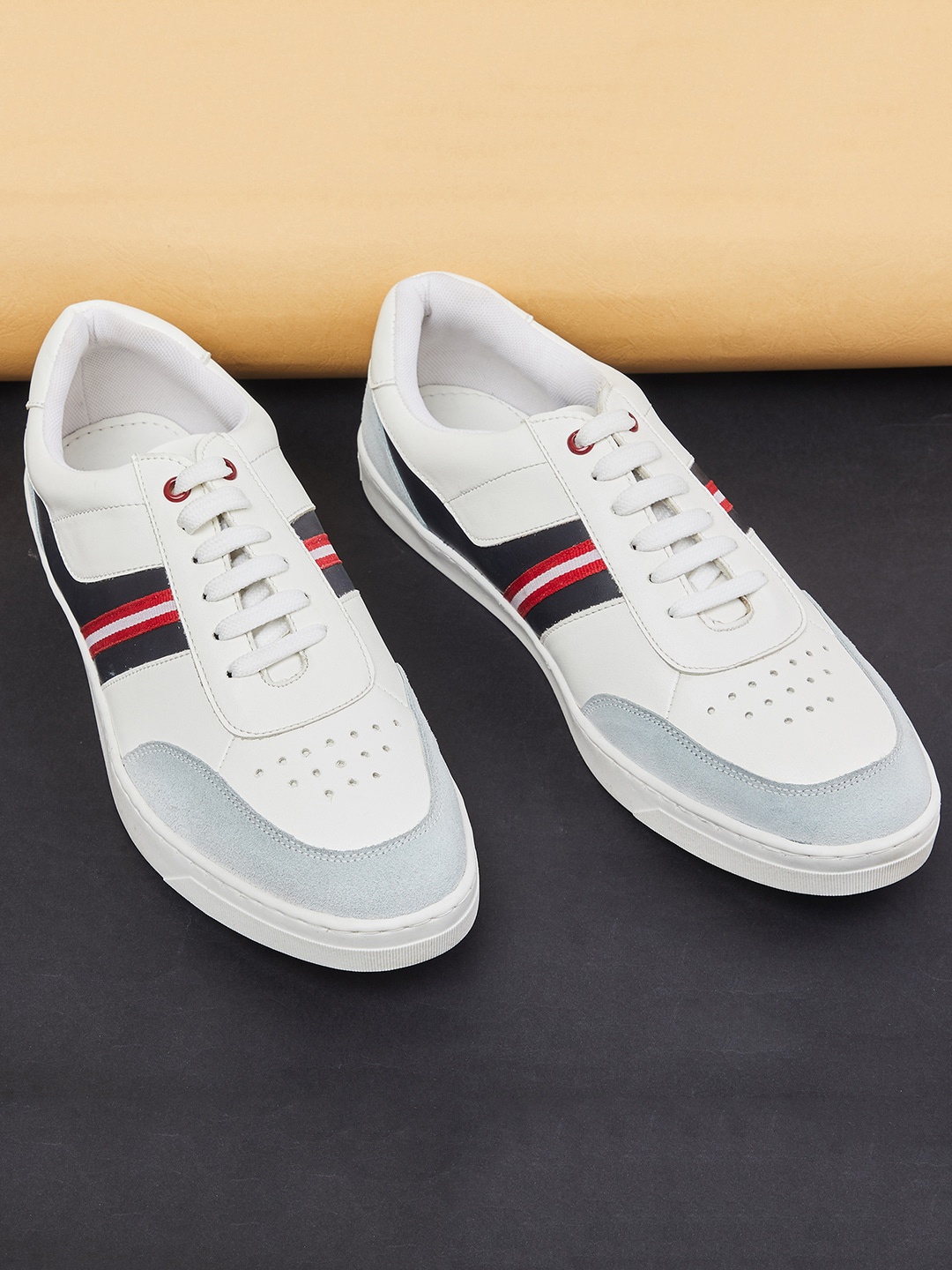 

max Men White Colourblocked PU Sneakers