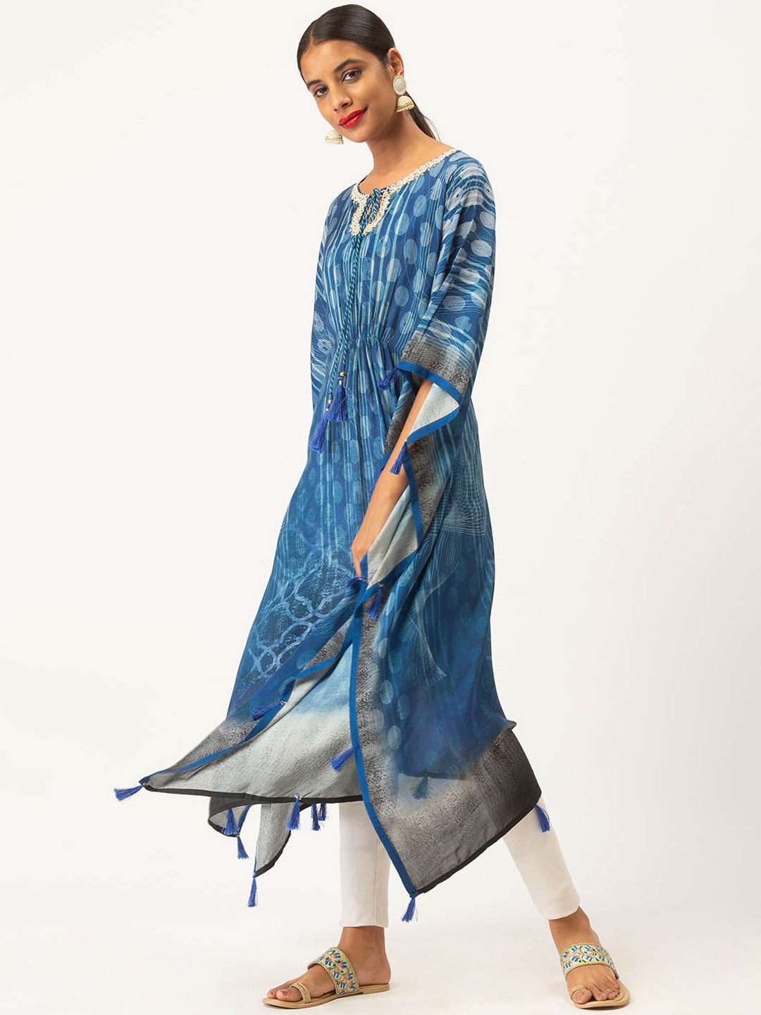 

ZOLA Women Blue Geometric Printed Flared Sleeves Gotta Patti Kaftan Kurta