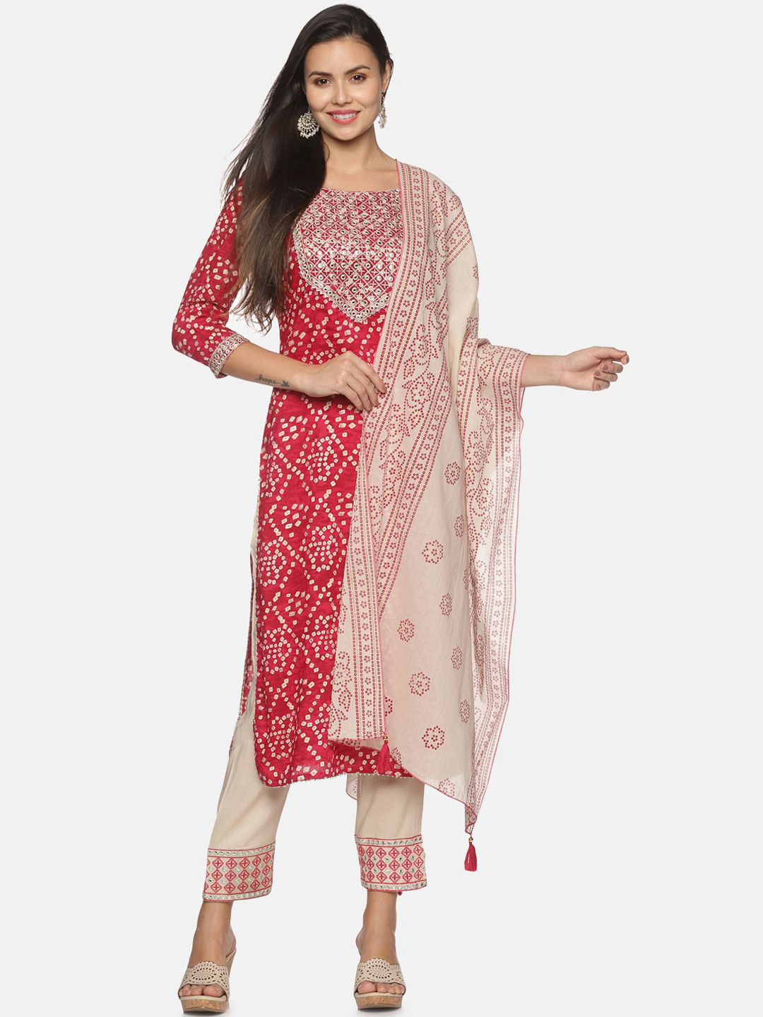 

Palakh Women Pink Bandhani Printed Kurta with Trousers & With Dupatta