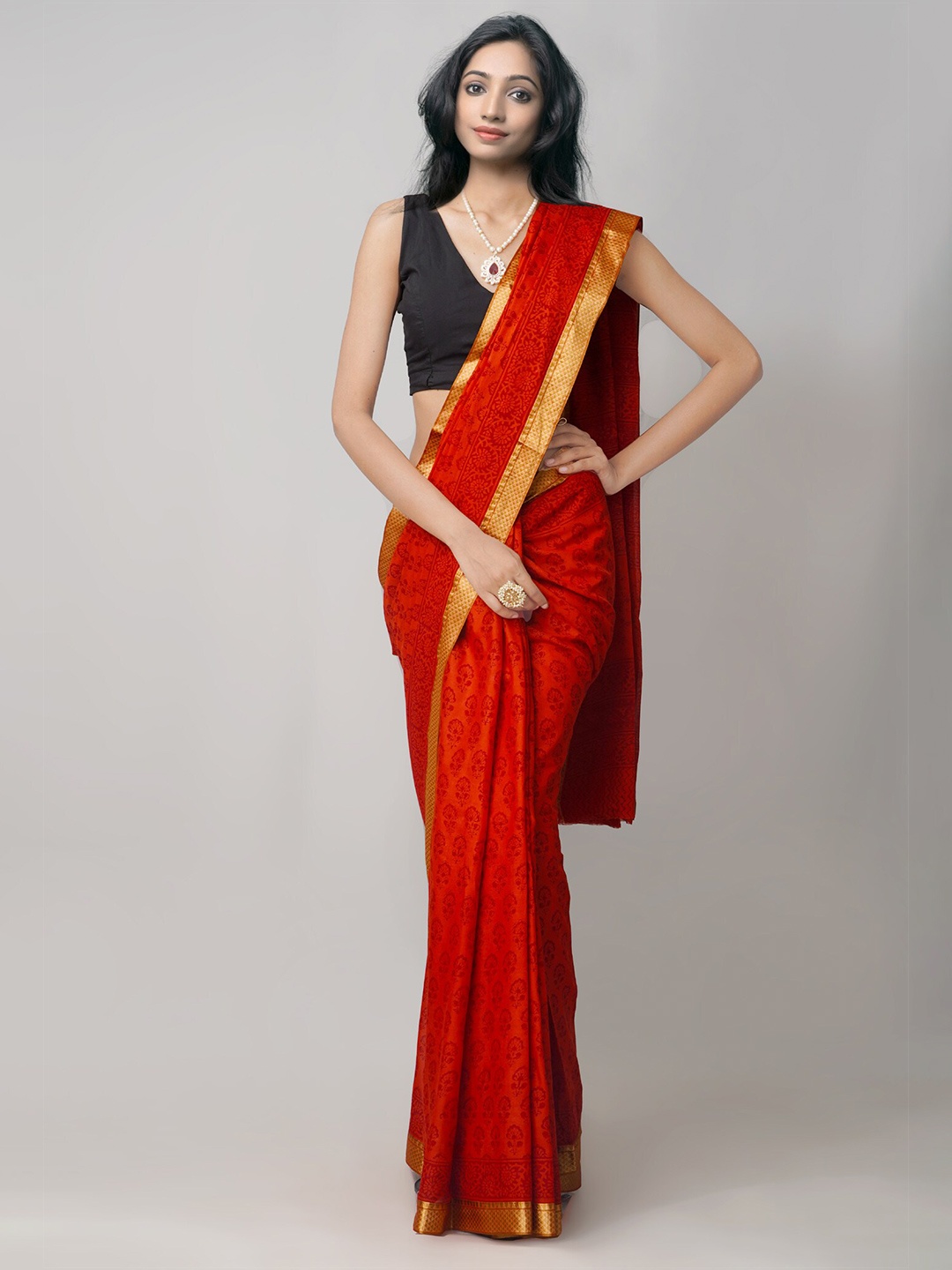 

Unnati Silks Red Bagh Pure Cotton Venkatgiri Saree