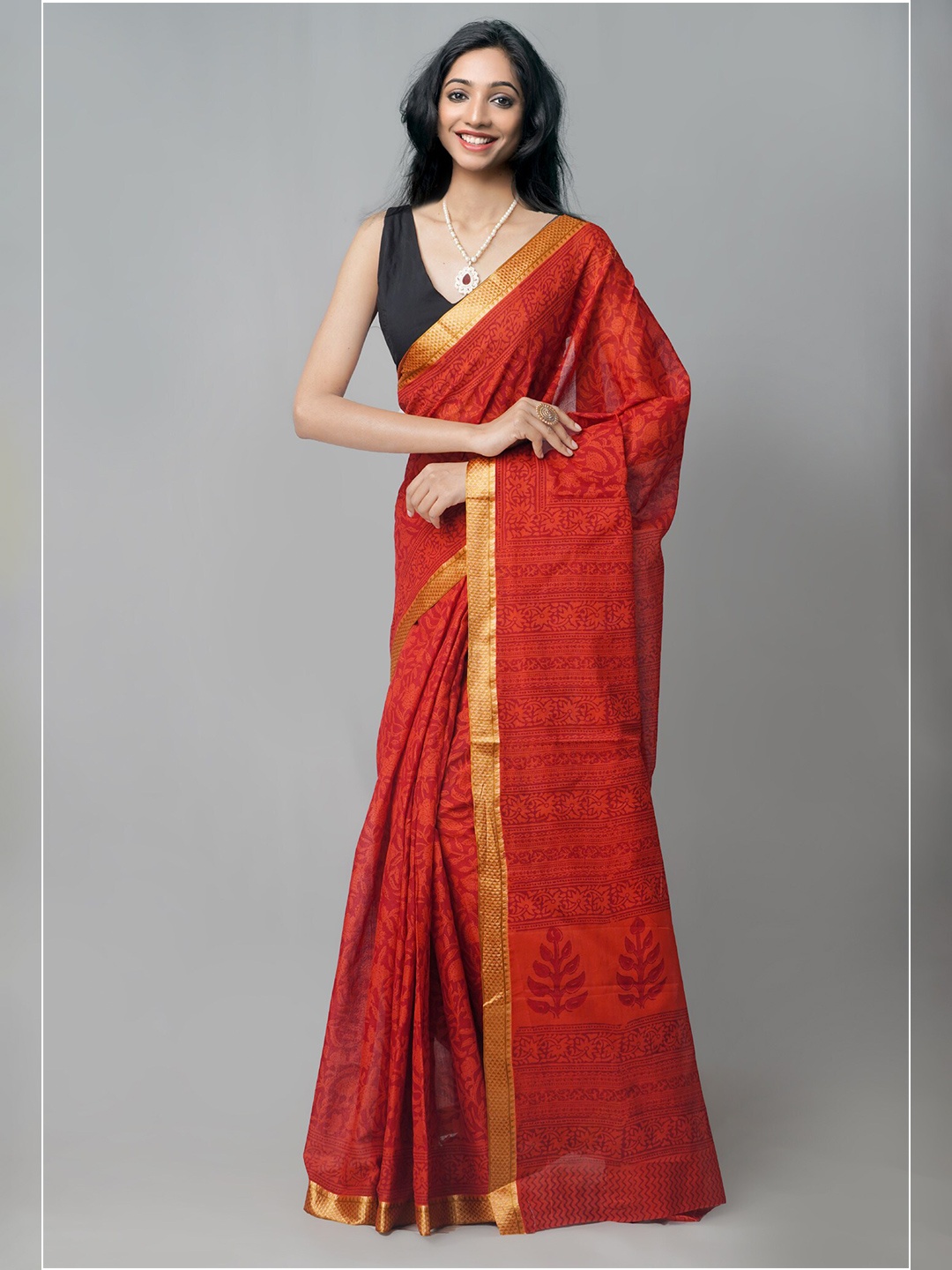 

Unnati Silks Red & Gold-Toned Printed Zari Pure Cotton Venkatgiri Bagh Saree