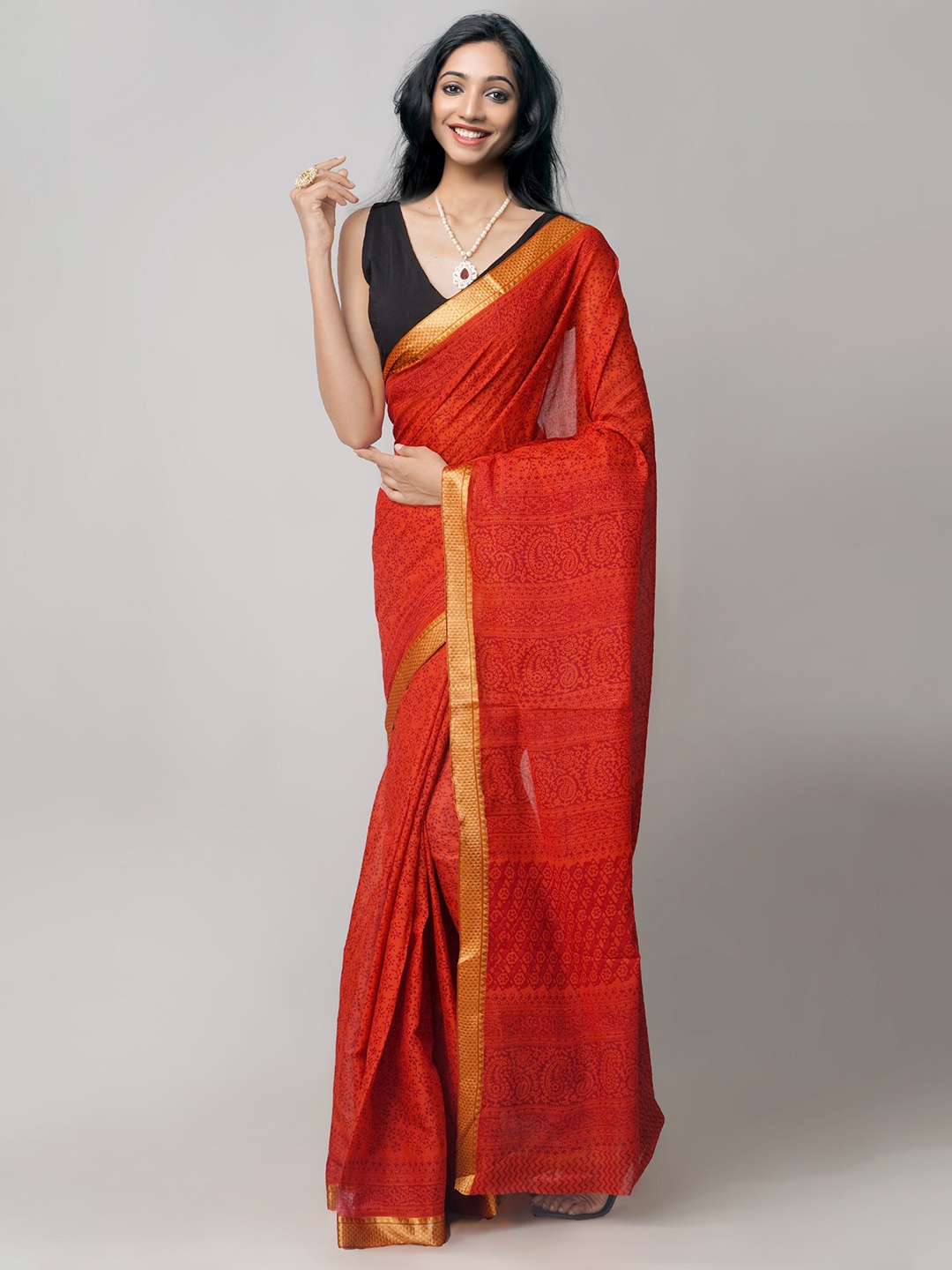 

Unnati Silks Red & Gold-Toned Bagh Pure Cotton Venkatgiri Saree