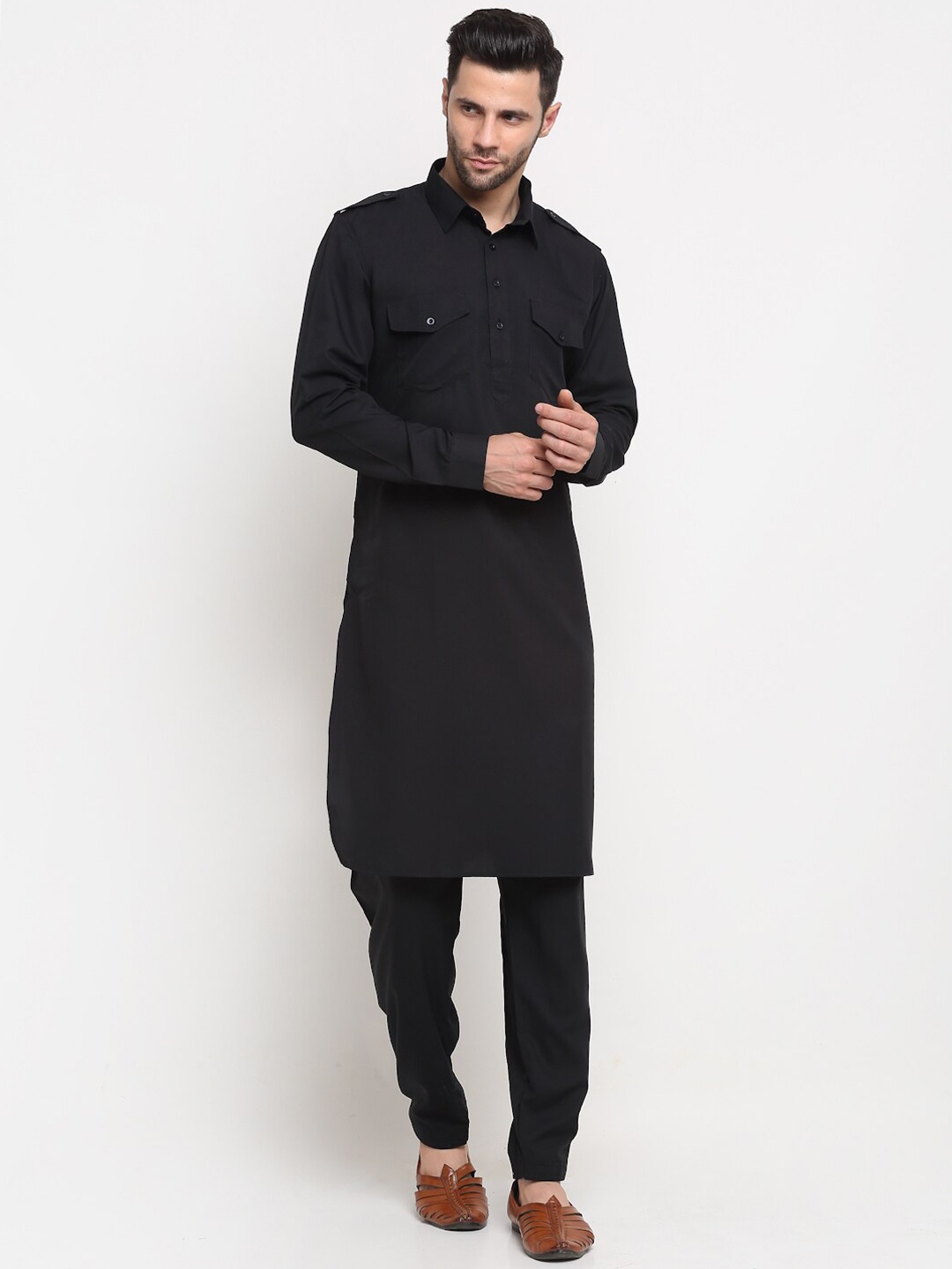 

KRAFT INDIA Men Black Pure Cotton Pathani Kurta with Salwar